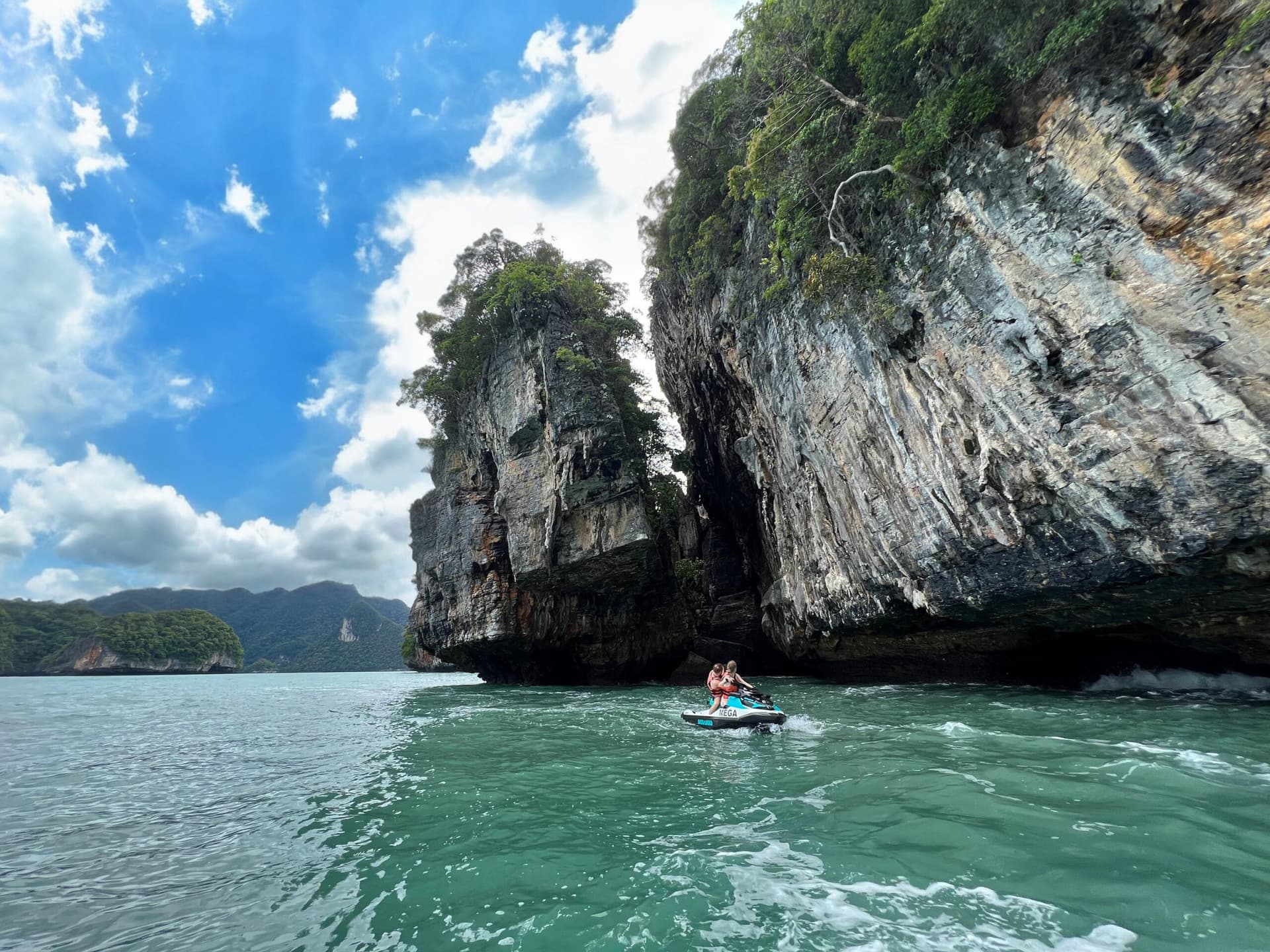 Langkawi Dayang Bunting Island Tour by Jet Ski with Mega Water Sports - სურათი 8