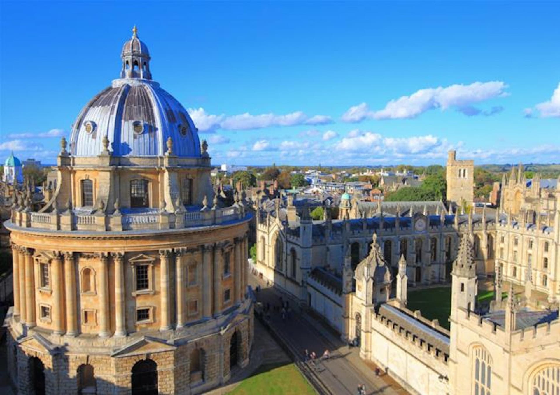 Oxford, Stratford-upon-Avon, Cotswolds, and Warwick Castle Tour from London - მთავარი სურათი