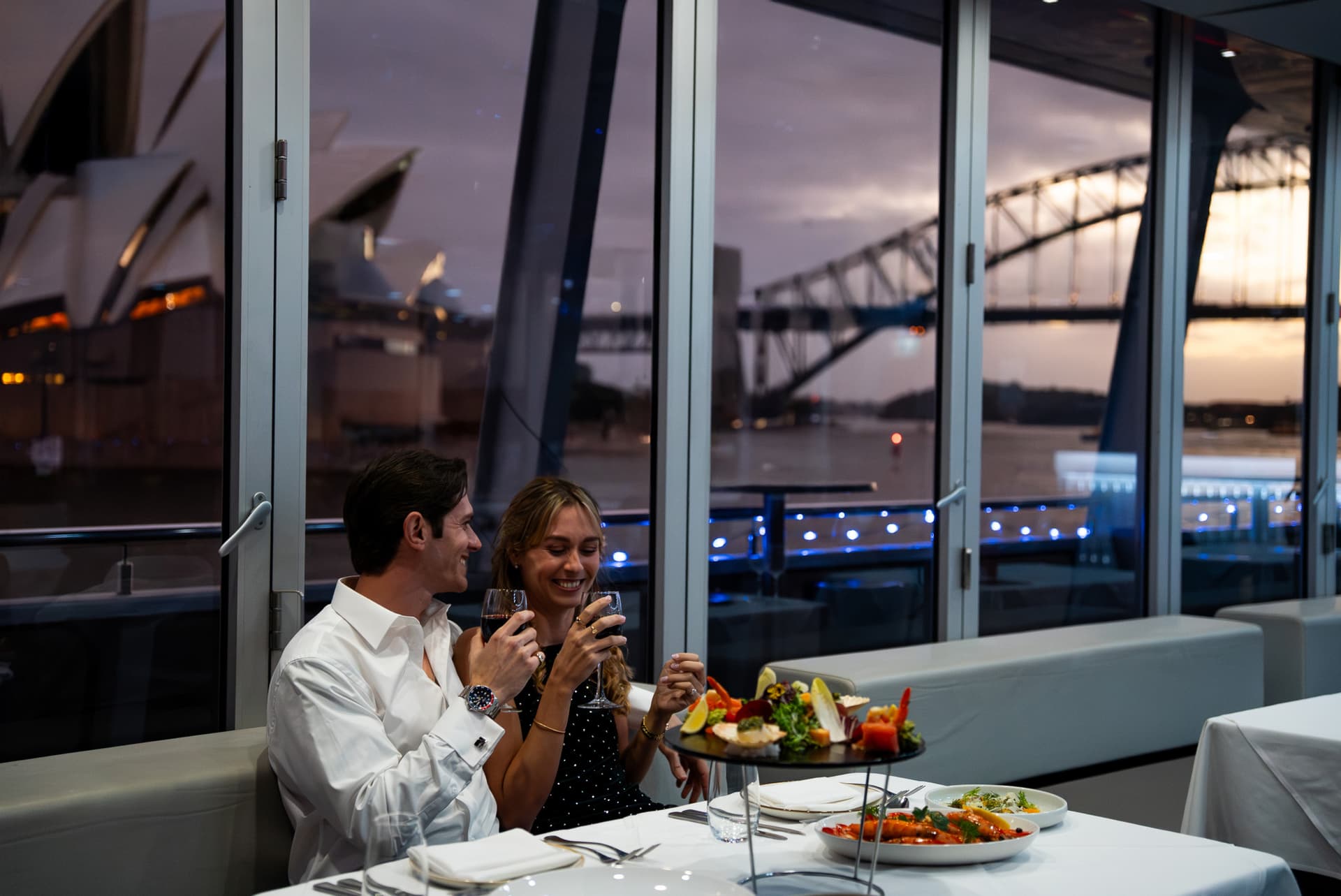 Sydney Harbour Glass Boat Dinner Cruise with Wine Pairing - სურათი 5