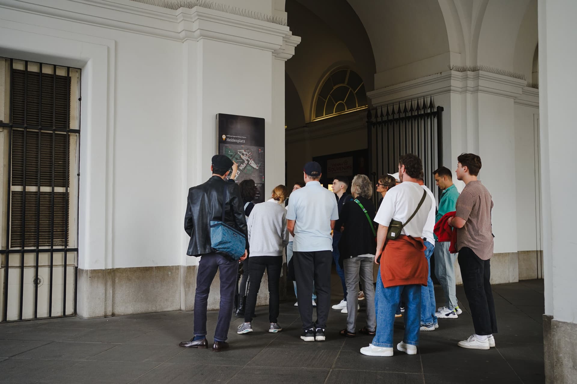 Hofburg Palace, Gardens, and Sisi Museum Skip-the-Line Guided Tour - სურათი 5