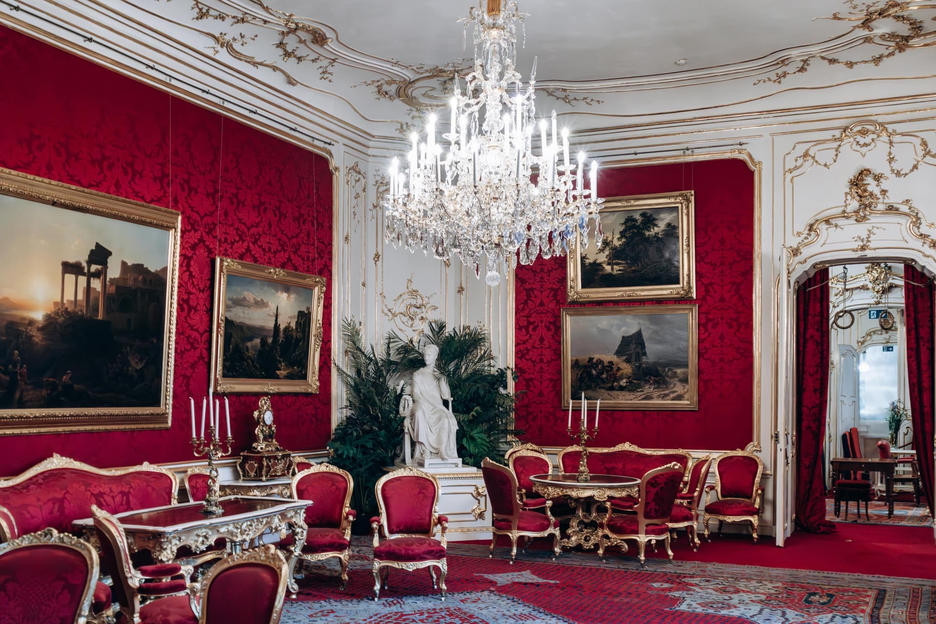 Hofburg Palace, Gardens, and Sisi Museum Skip-the-Line Guided Tour - სურათი 11