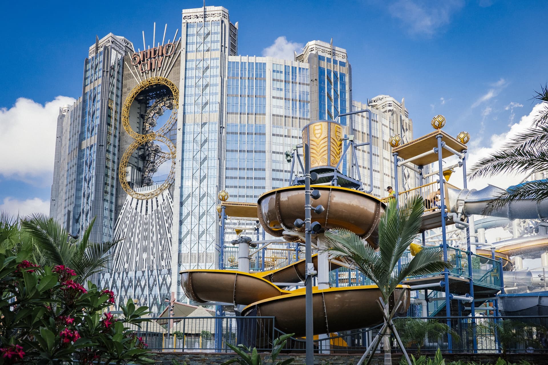 Studio City Water Park - სურათი 45