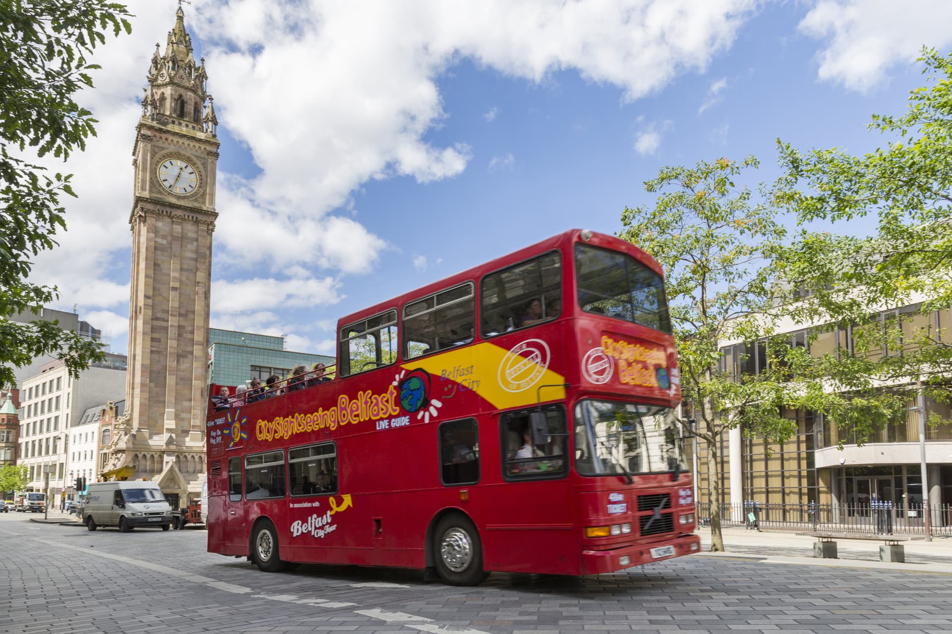 City Sightseeing Belfast Hop-on Hop-off Bus Tour - მთავარი სურათი