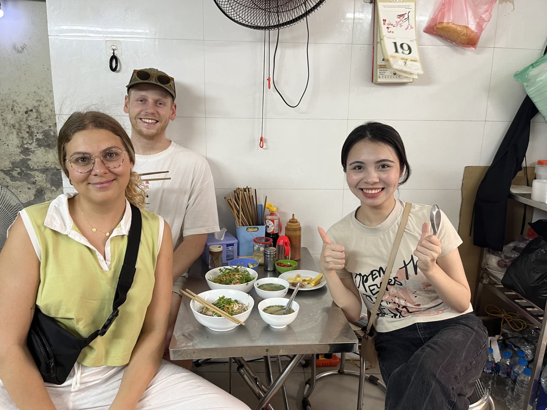 Egg Coffee Class and Hanoi Street Food Walking Tour - სურათი 8