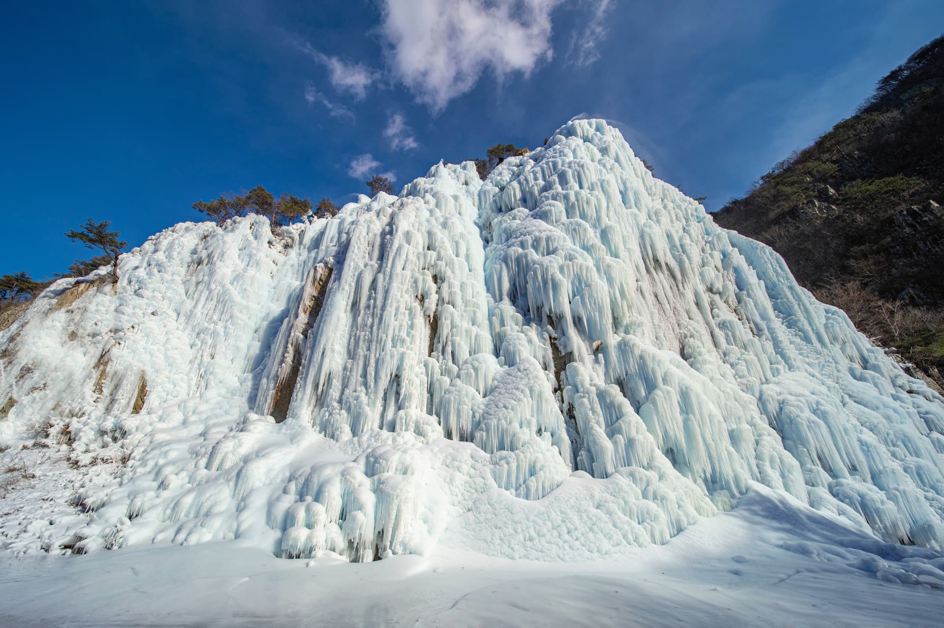 Cheongsong Ice Valley, Pohang Space Walk, and Gyeongju Full-Day Tour from Busan - სურათი 8