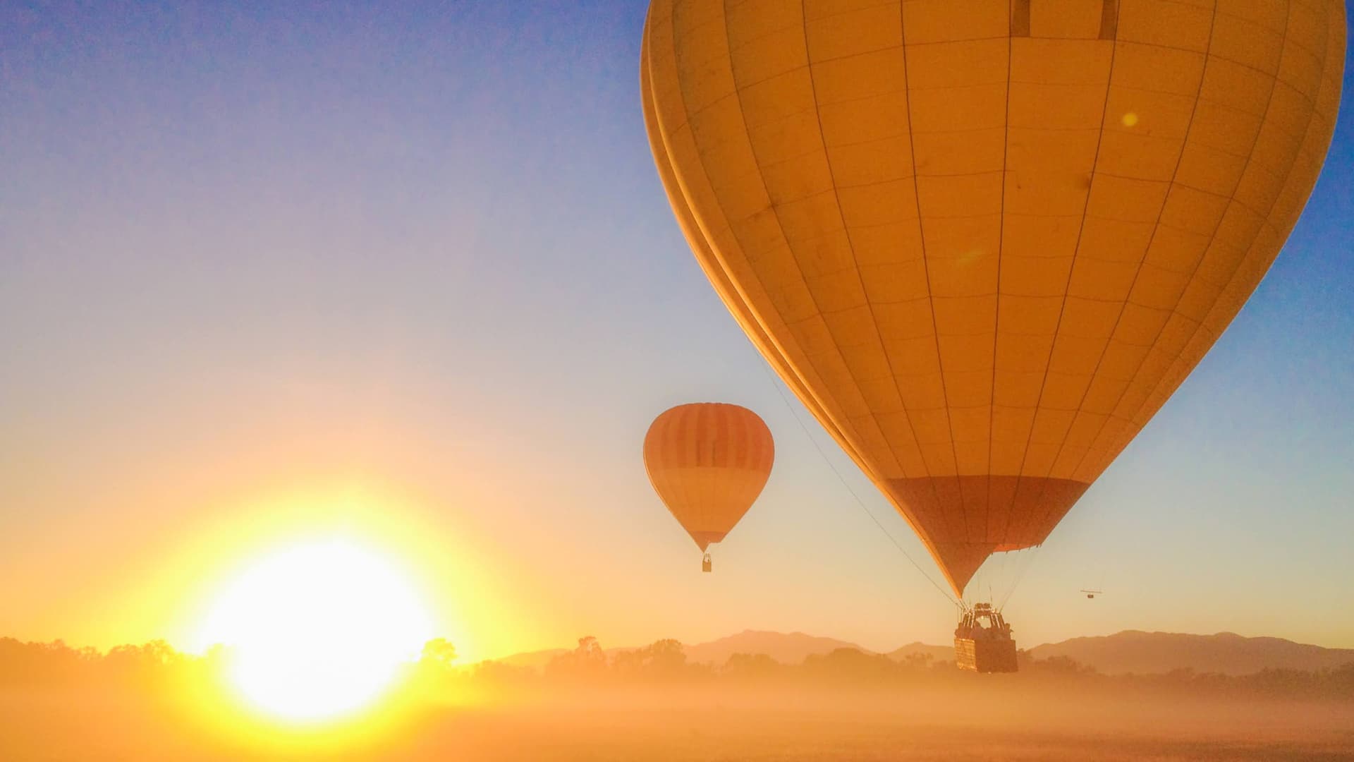 Cairns Hot Air Balloon Flight with Sparkling Wine and Optional Round Trip Transfer - სურათი 6