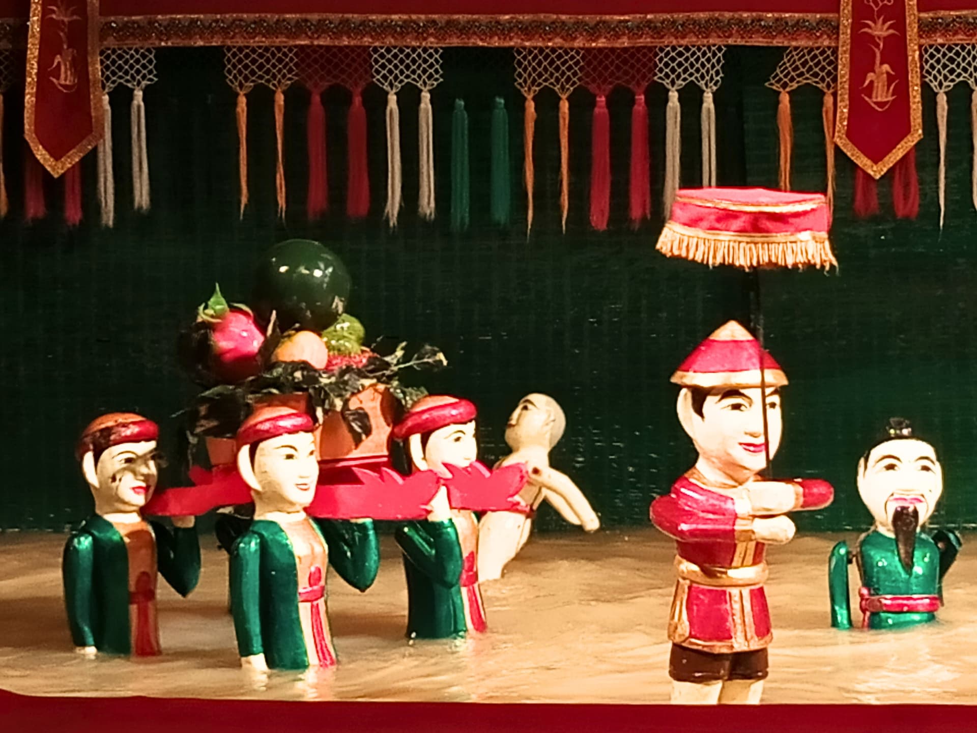 Golden Dragon Water Puppet Show - სურათი 9