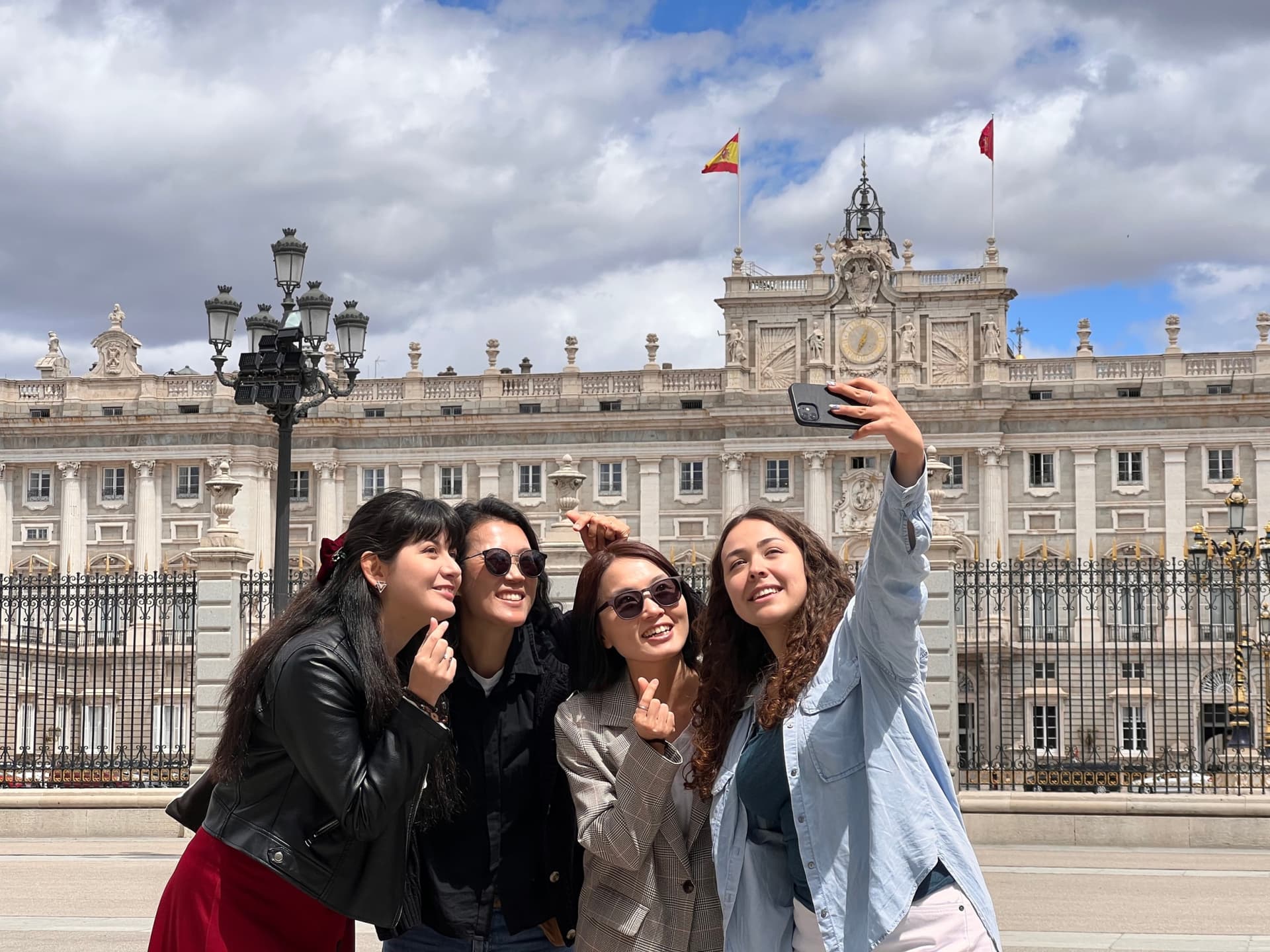 Madrid Highlights Tour with Prado Museum and Royal Palace Skip-the-Line Admission - მთავარი სურათი