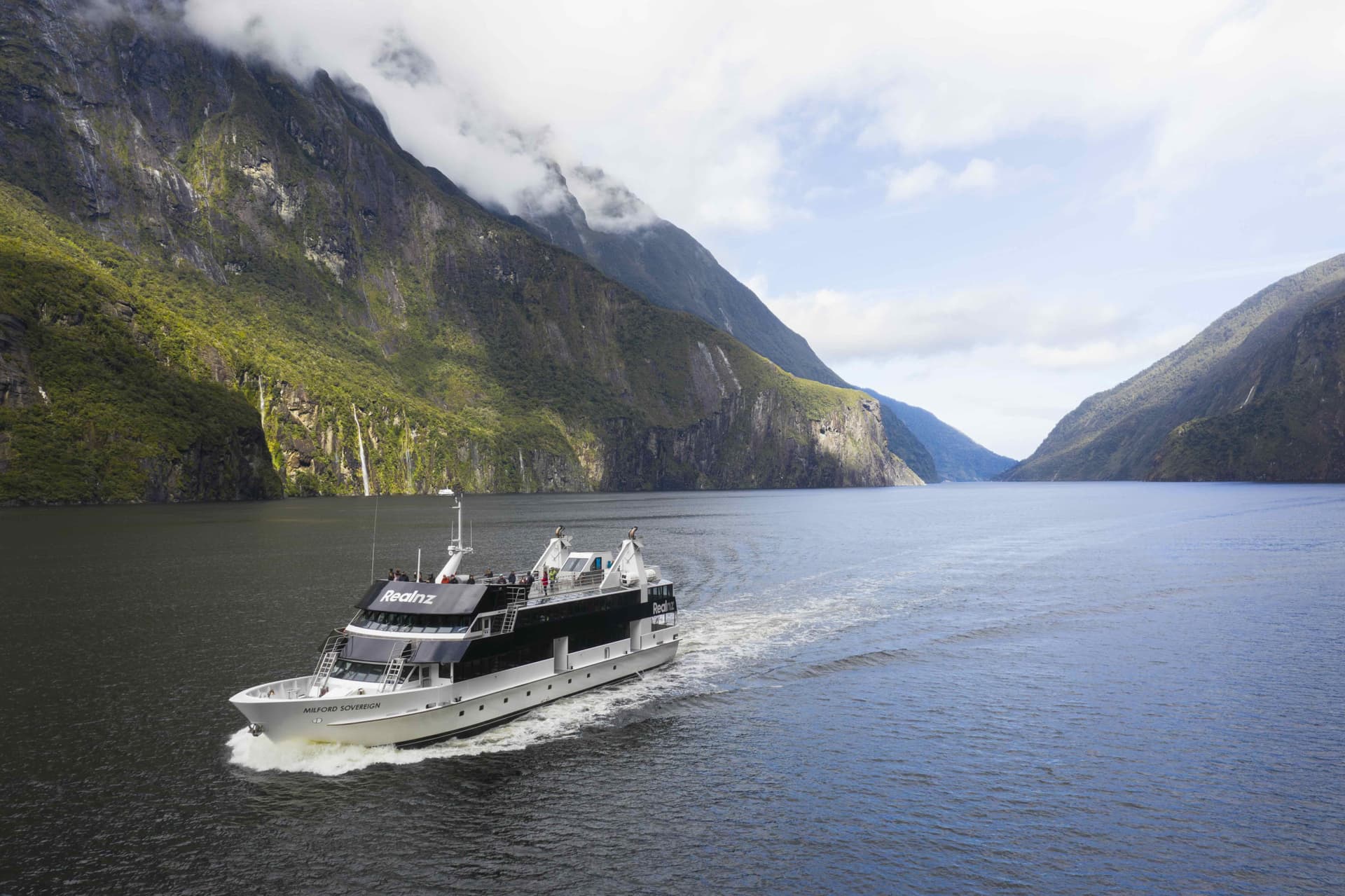 Milford Sound Coach and Cruise from Queenstown - სურათი 5