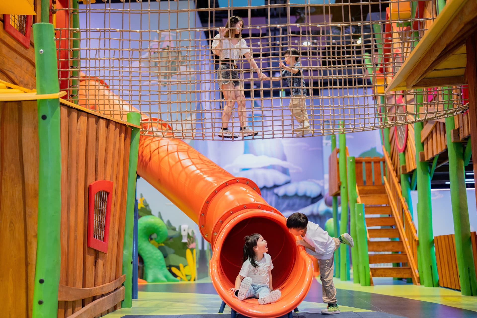 Studio City Macau Super Fun Zone - სურათი 2