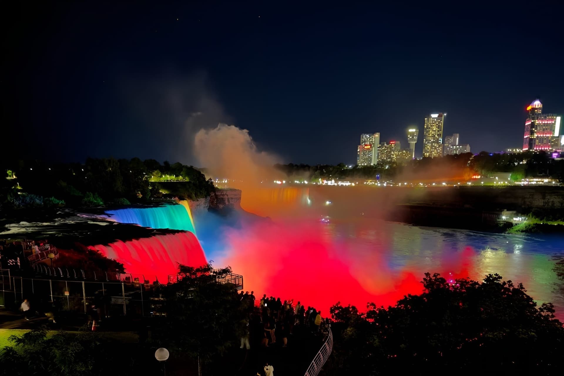 Niagara Falls USA: Night Illumination Tour & Optional Maid of the Mist - სურათი 4