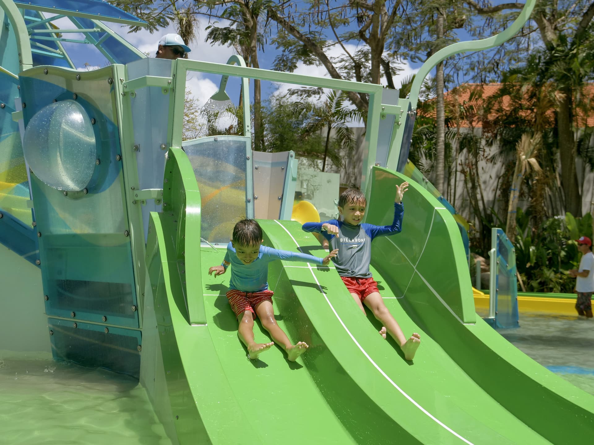 COMBO: Waterbom Bali + Mason Elephant Park Bali Tickets - სურათი 4