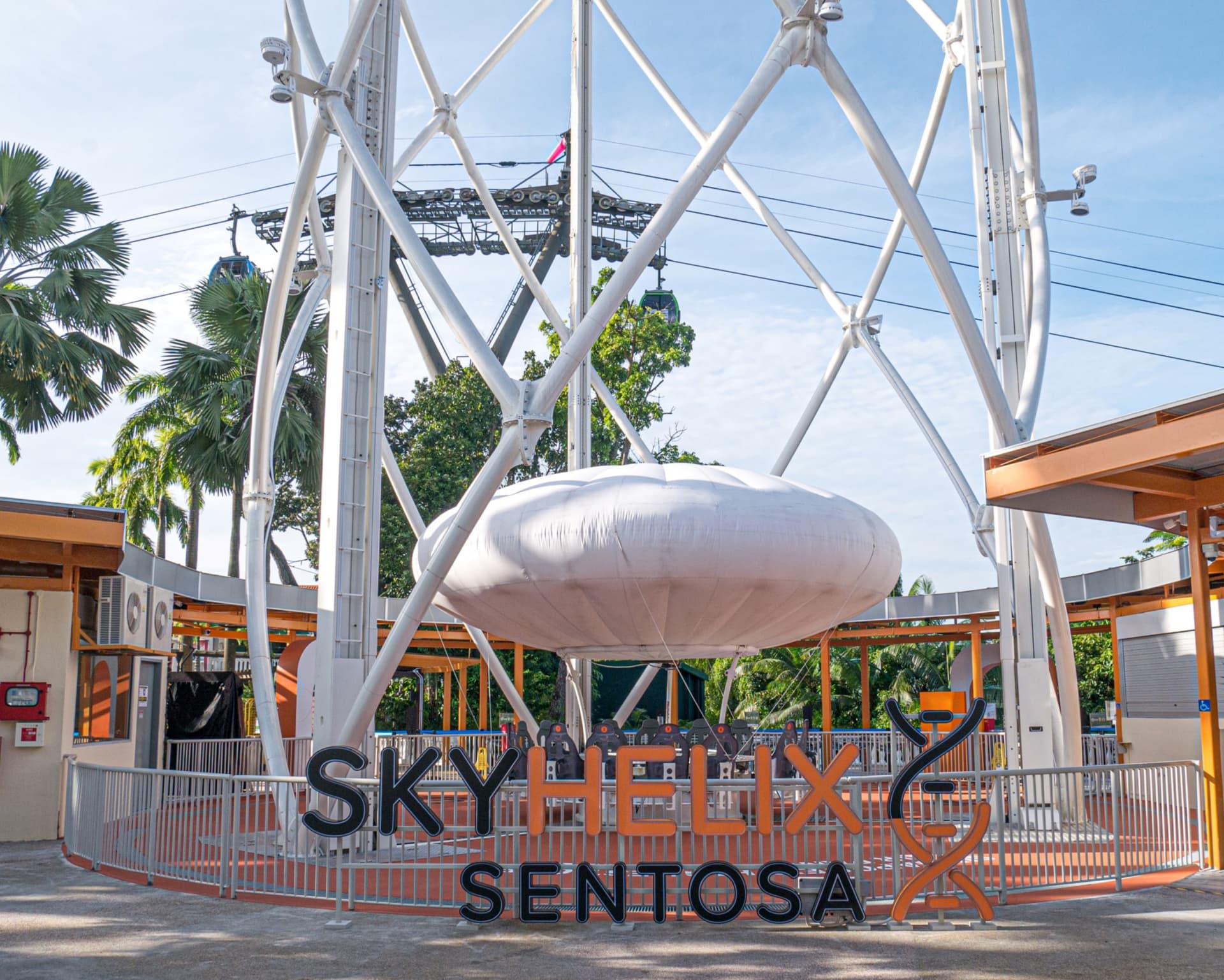 SkyHelix Sentosa Ticket - Singapore's Highest Open-Air Panoramic Ride - სურათი 4