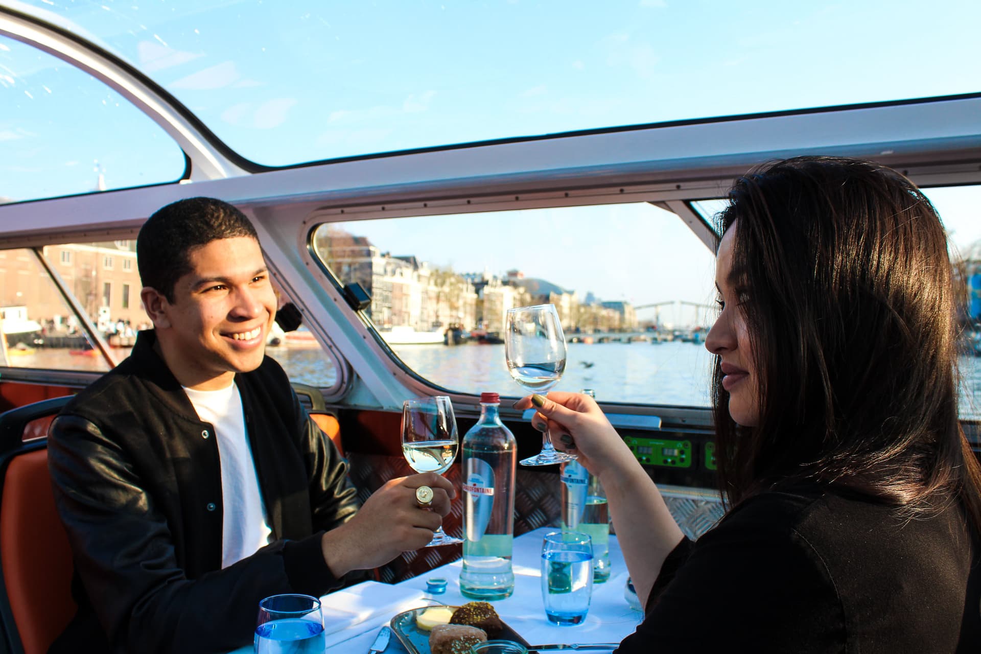 Amsterdam Canal Cruise with 4-Course Dinner - სურათი 9