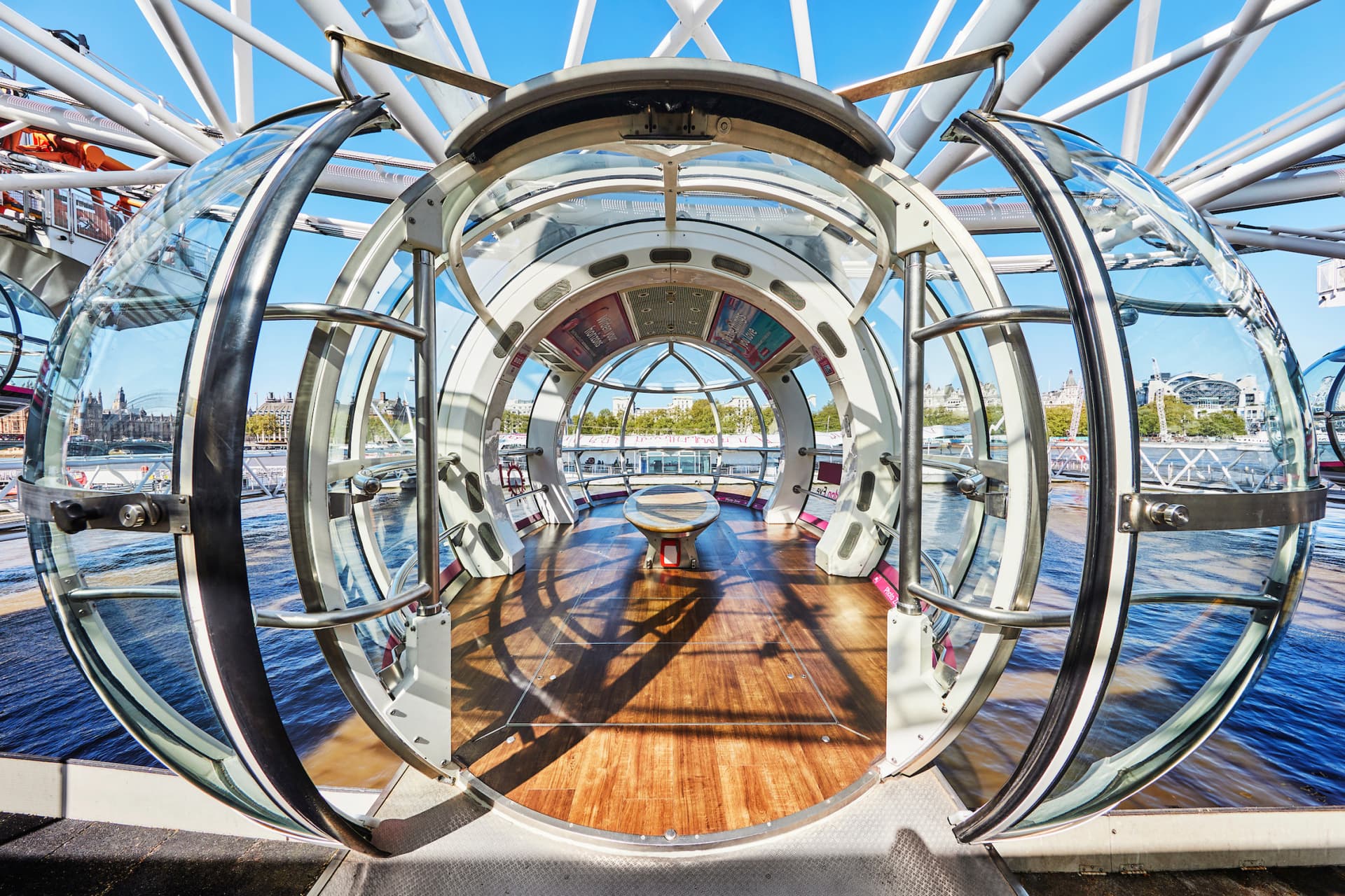 COMBO: London Eye + Madame Tussauds London Ticket - სურათი 2