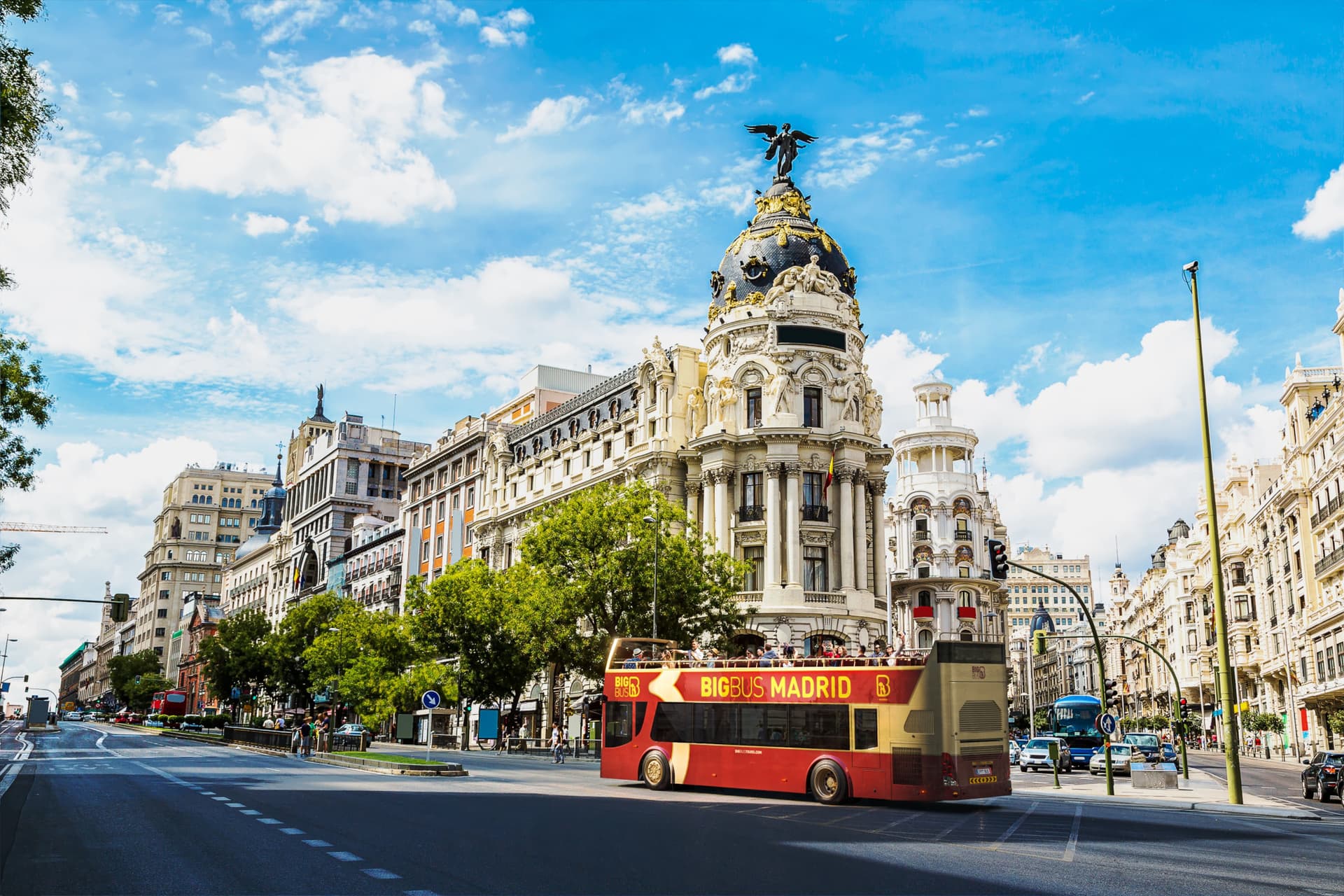 Big Bus Madrid Hop-on Hop-off Bus Tour - მთავარი სურათი