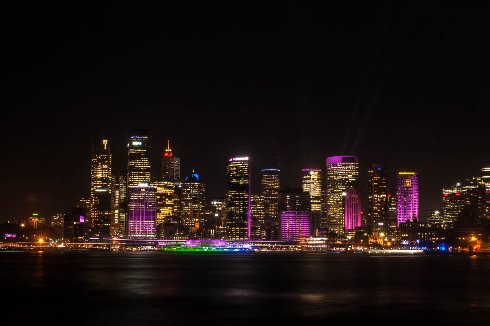 Vivid Festival of Light and Sound Cruise with Buffet Dinner aboard Sydney Princess Cruises - სურათი 2