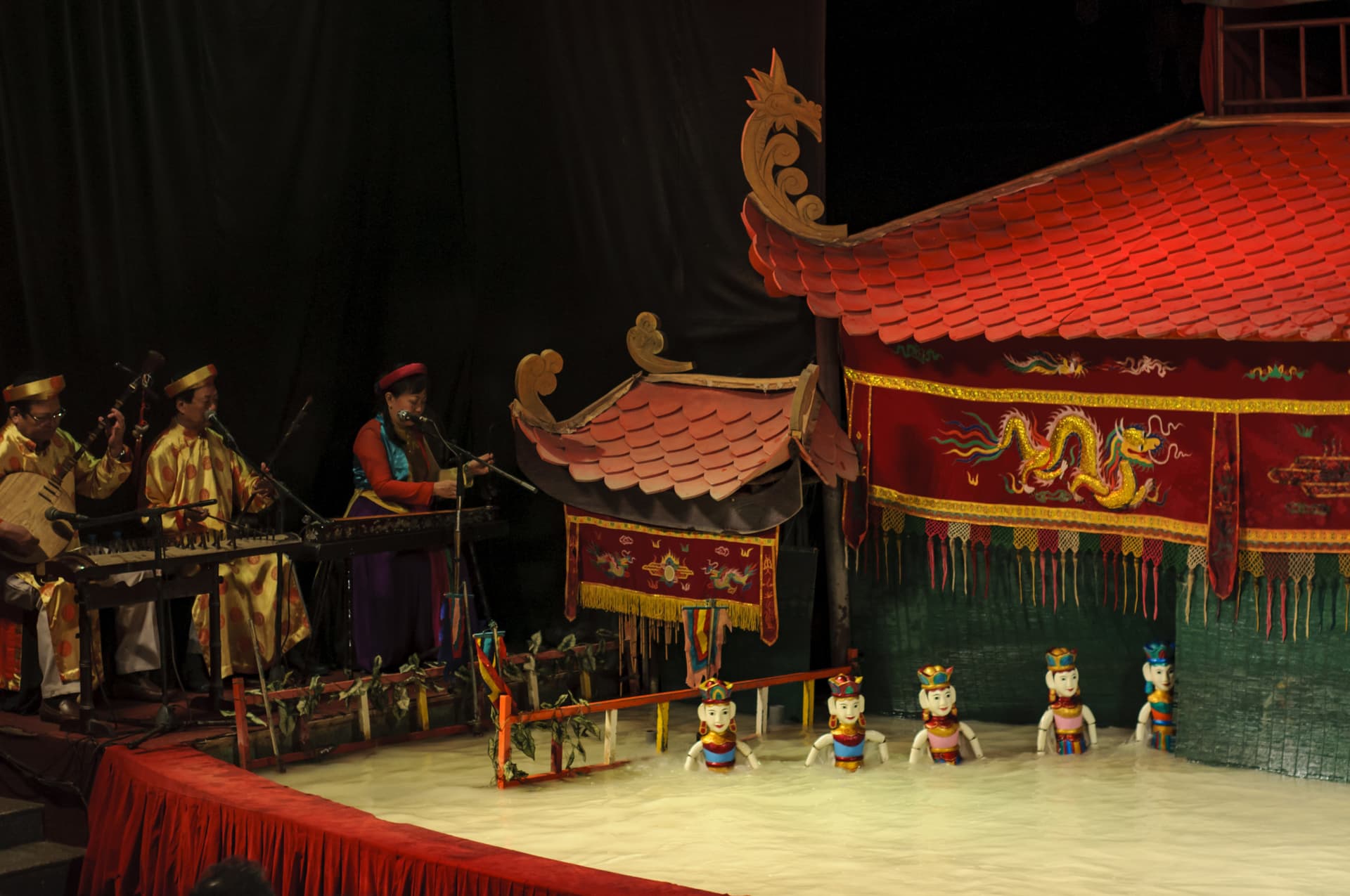 Traditional Vietnamese Water Puppet Show with Dinner in Ho Chi Minh - სურათი 11