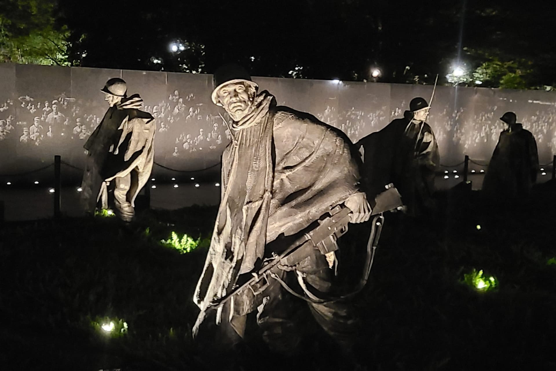 Washington DC Night Memorials Walking Tour with Skyline View - სურათი 3