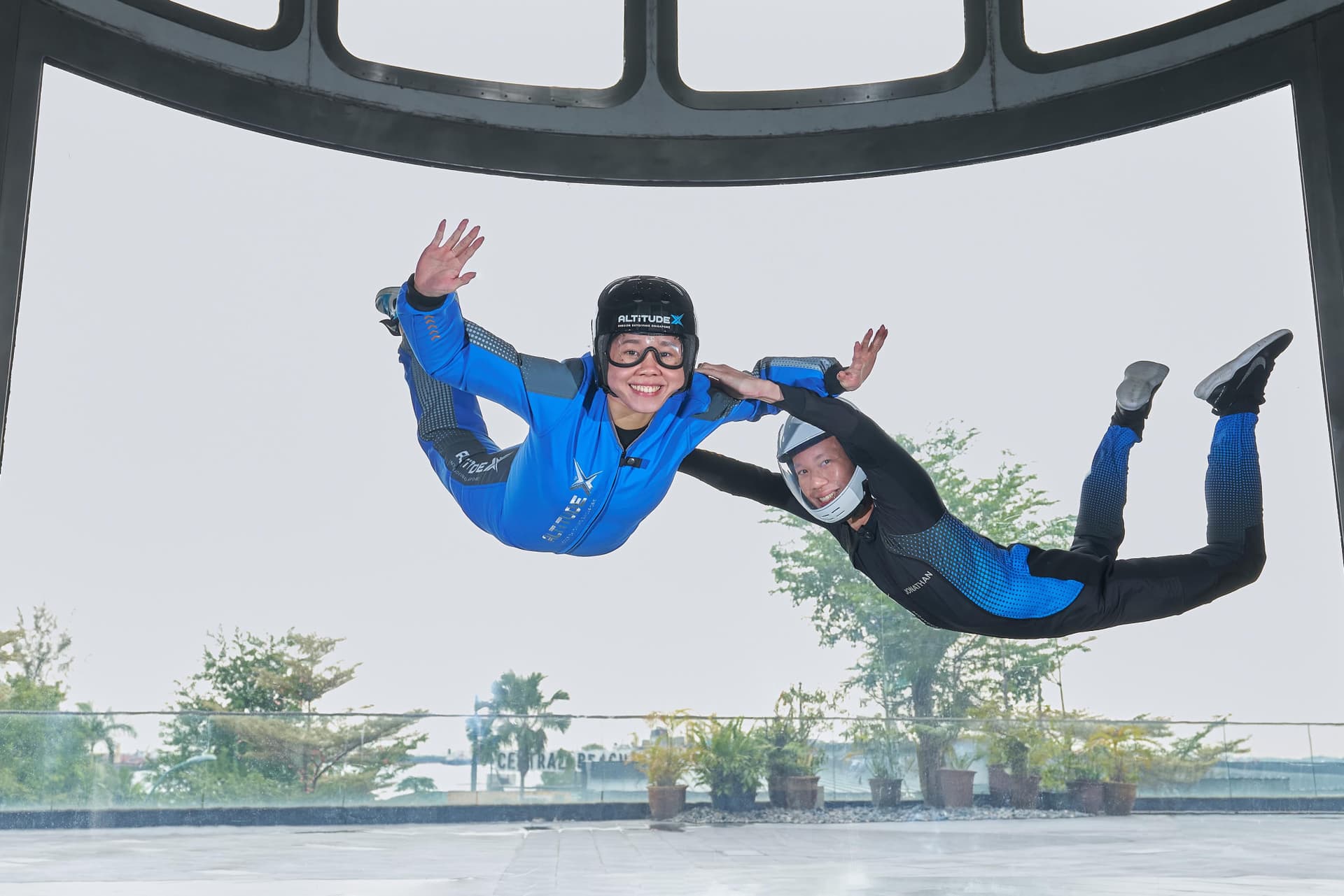 AltitudeX Indoor Skydiving Experience in Singapore - მთავარი სურათი