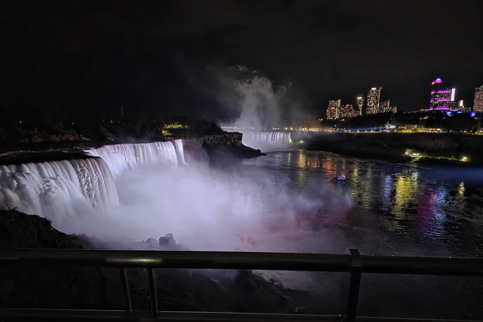 Niagara Falls USA Sightseeing Tour + All-Inclusive Meal - სურათი 8