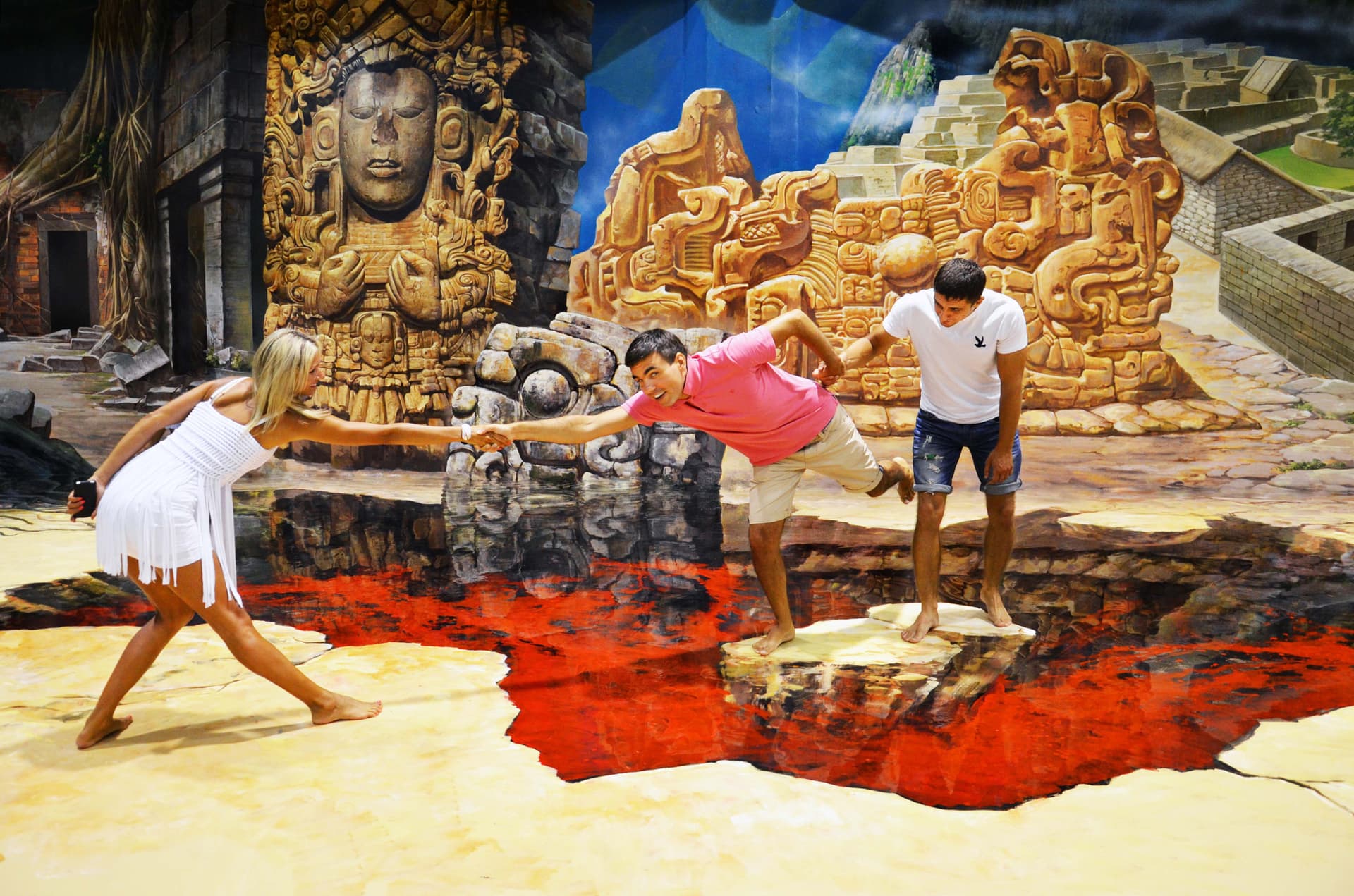 Art in Paradise Pattaya Ticket - მთავარი სურათი