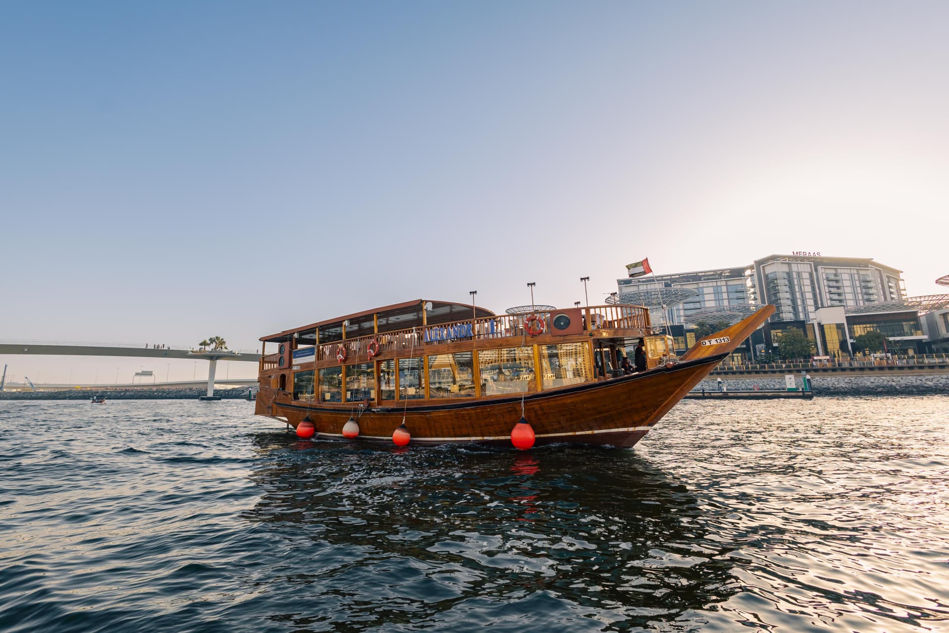 Alexandra Dhow Dinner Cruise in Dubai Marina - სურათი 13