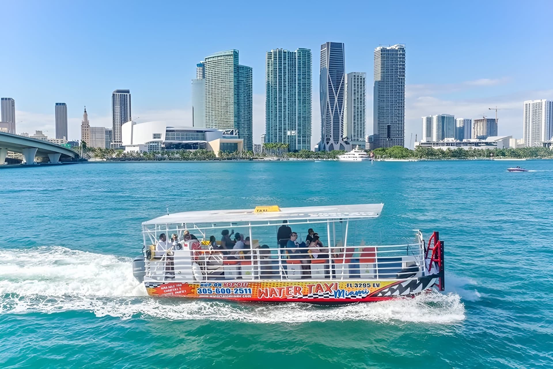Miami City Half-Day Bus Tour with Optional Cruise - სურათი 6