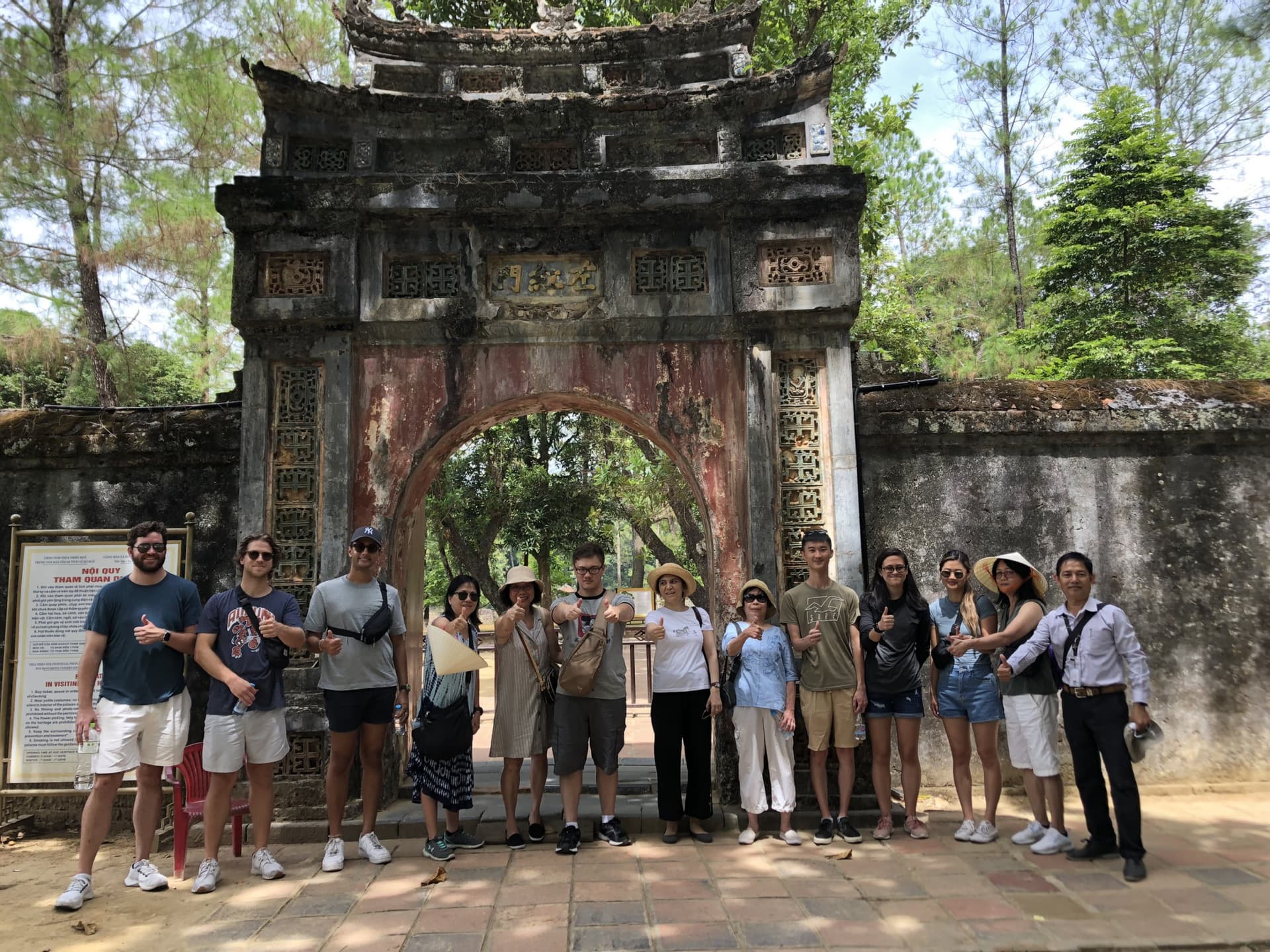 Hue City Tour with Dragon Boat Ride - სურათი 12