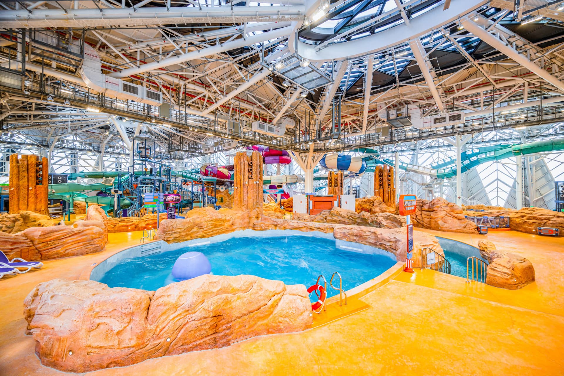 Studio City Water Park - სურათი 18
