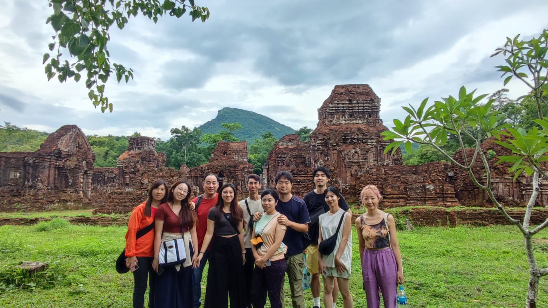 My Son Sanctuary Tour from Da Nang with Thu Bon River Cruise - სურათი 10