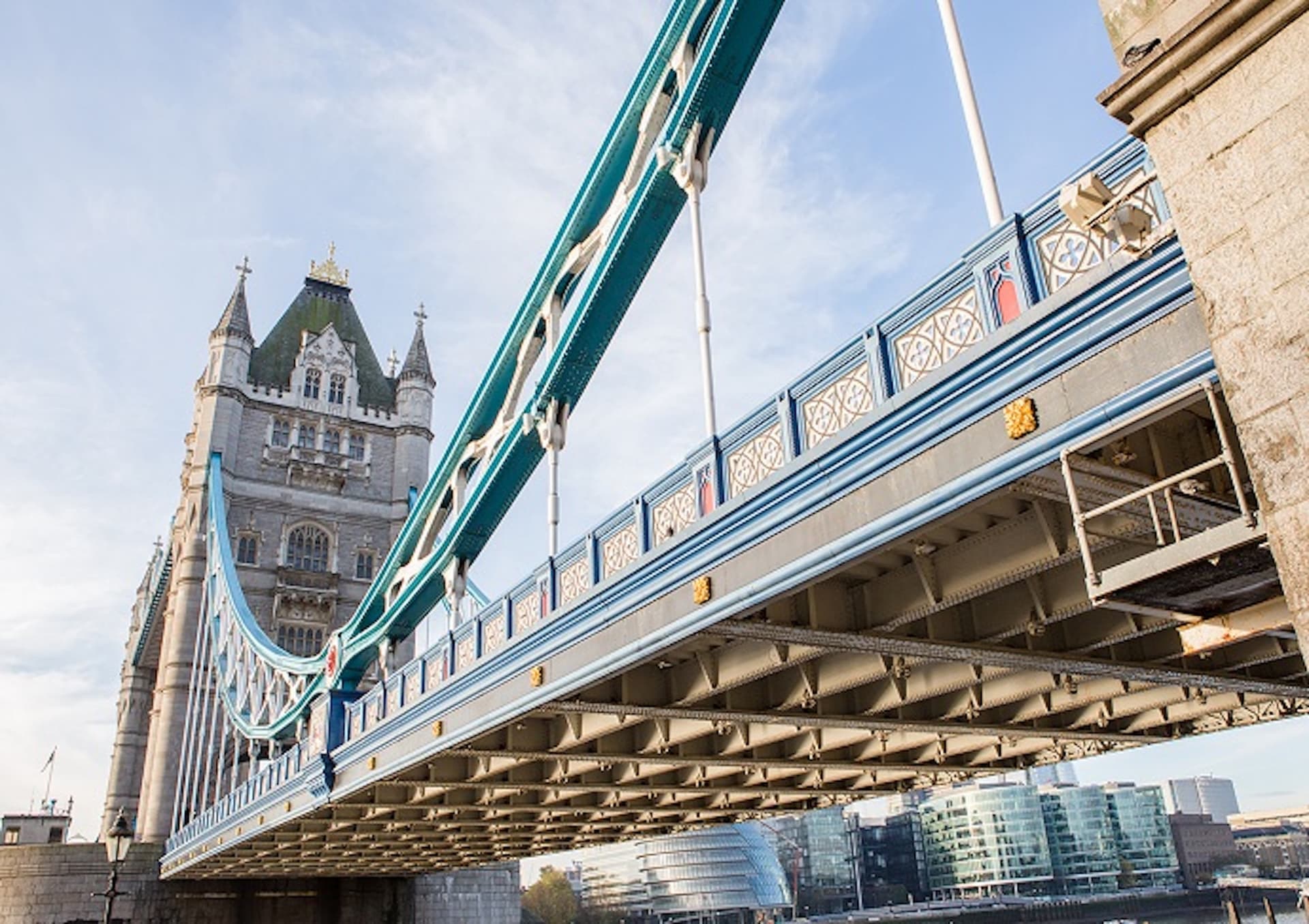 Tower Bridge - სურათი 2