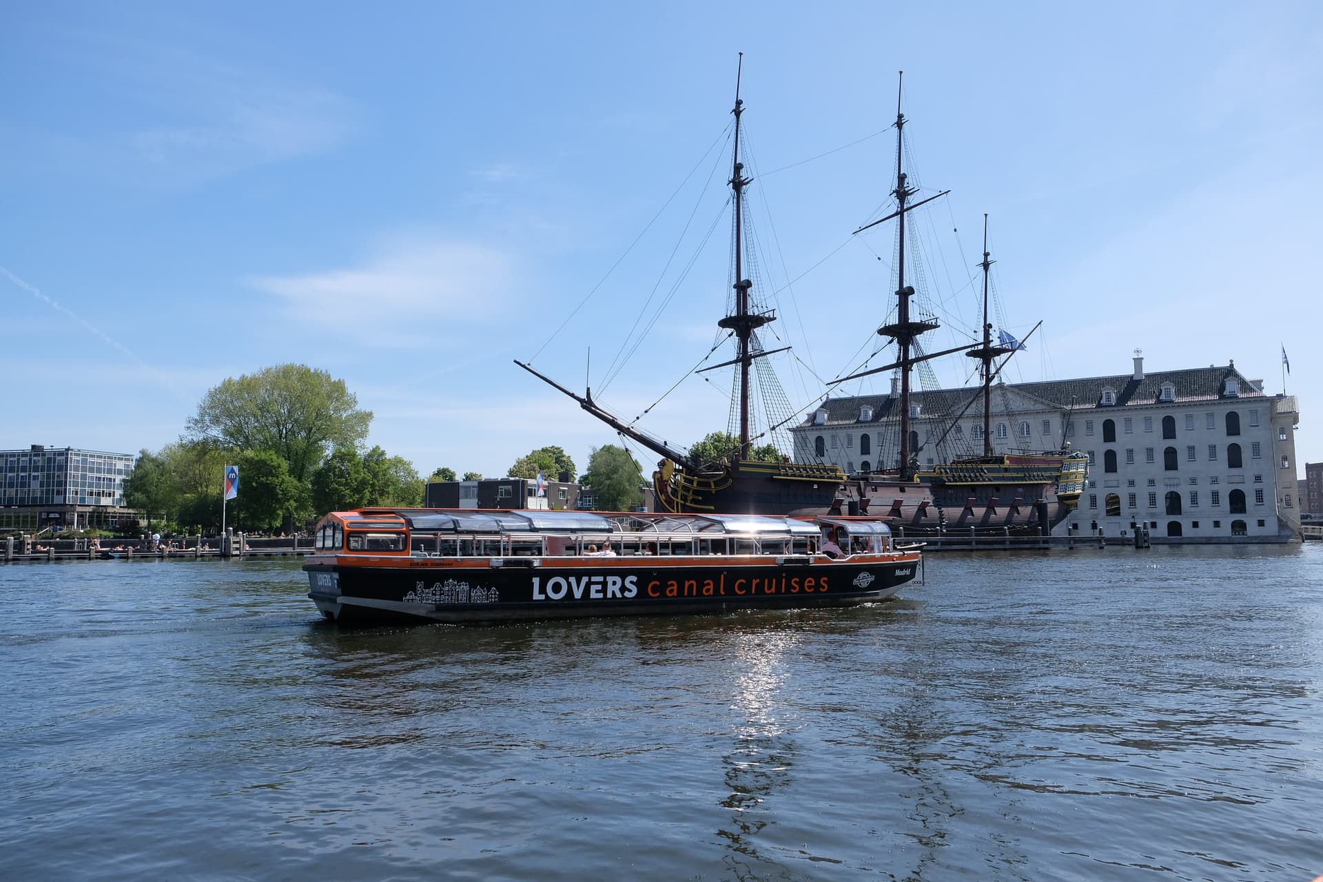 Amsterdam Semi-Open Boat Canal Cruise Ticket - სურათი 5