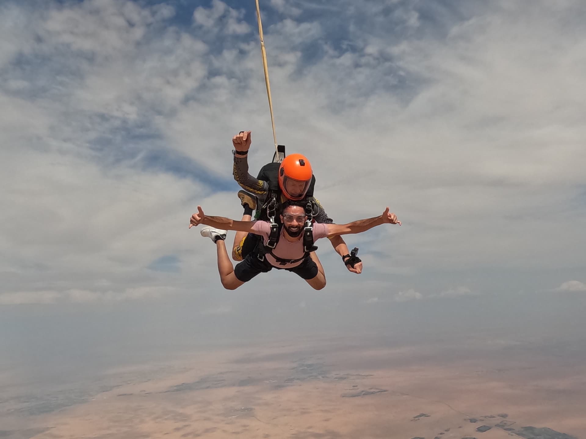 Skydive Dubai Tandem Skydiving Experience - სურათი 8