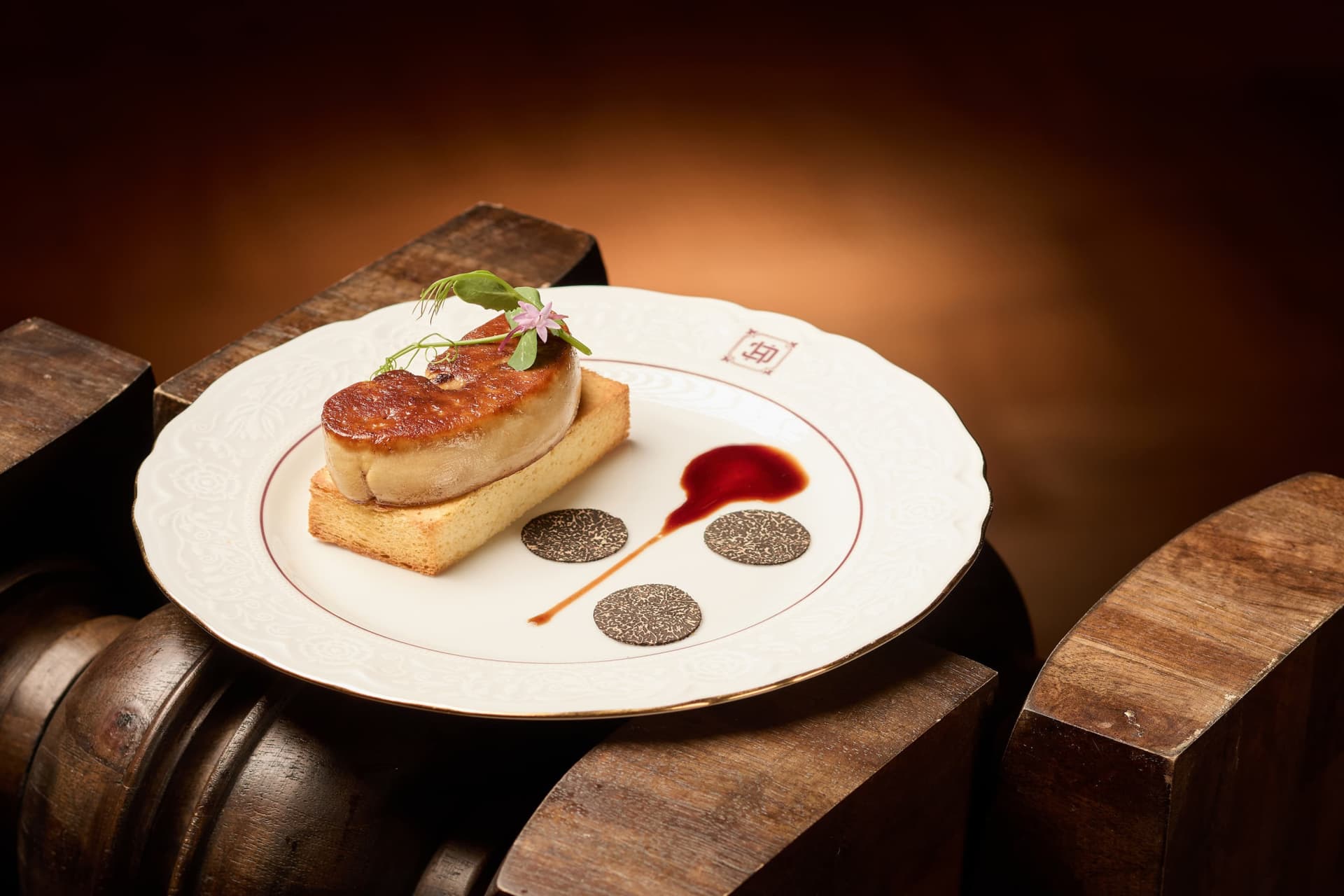 Hampton Court at The Londoner Macao - სურათი 7