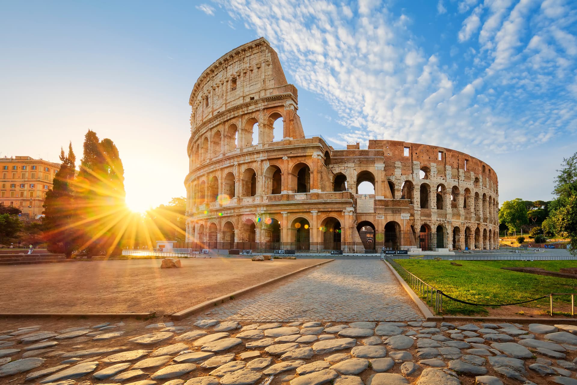 Colosseum Ticket and  Rome Hop-on Hop-off Bus Tour - City Sightseeing - სურათი 7