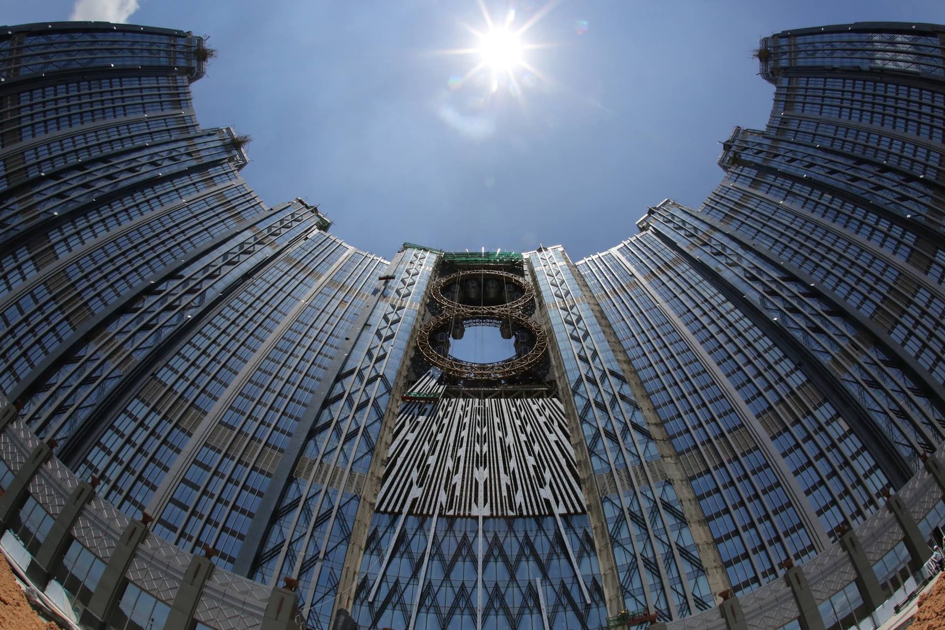 Studio City Macau Golden Reel Ferris Wheel - სურათი 9