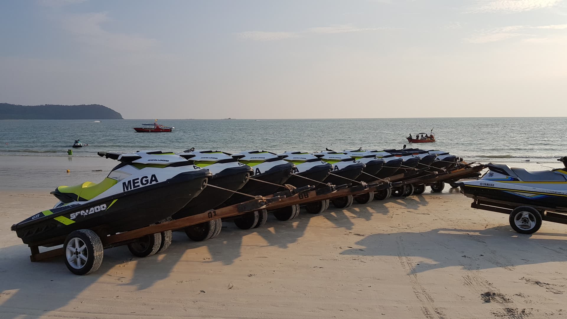 Langkawi Island Hopping Tour by Jet Ski with Mega Water Sports - სურათი 11