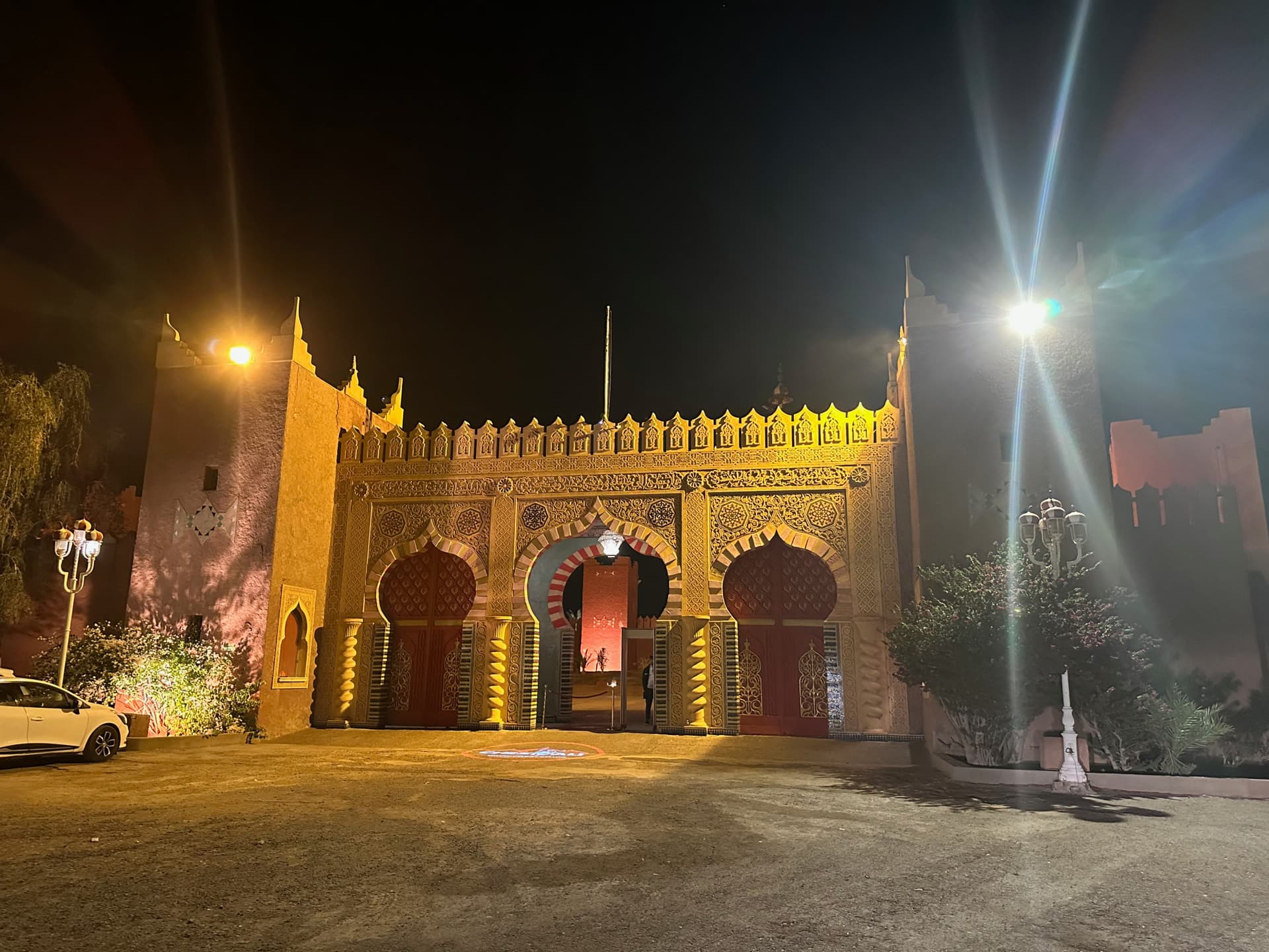 Fantasia 1001 Nights Dinner Show with Round Trip Transfers from Marrakech - სურათი 10