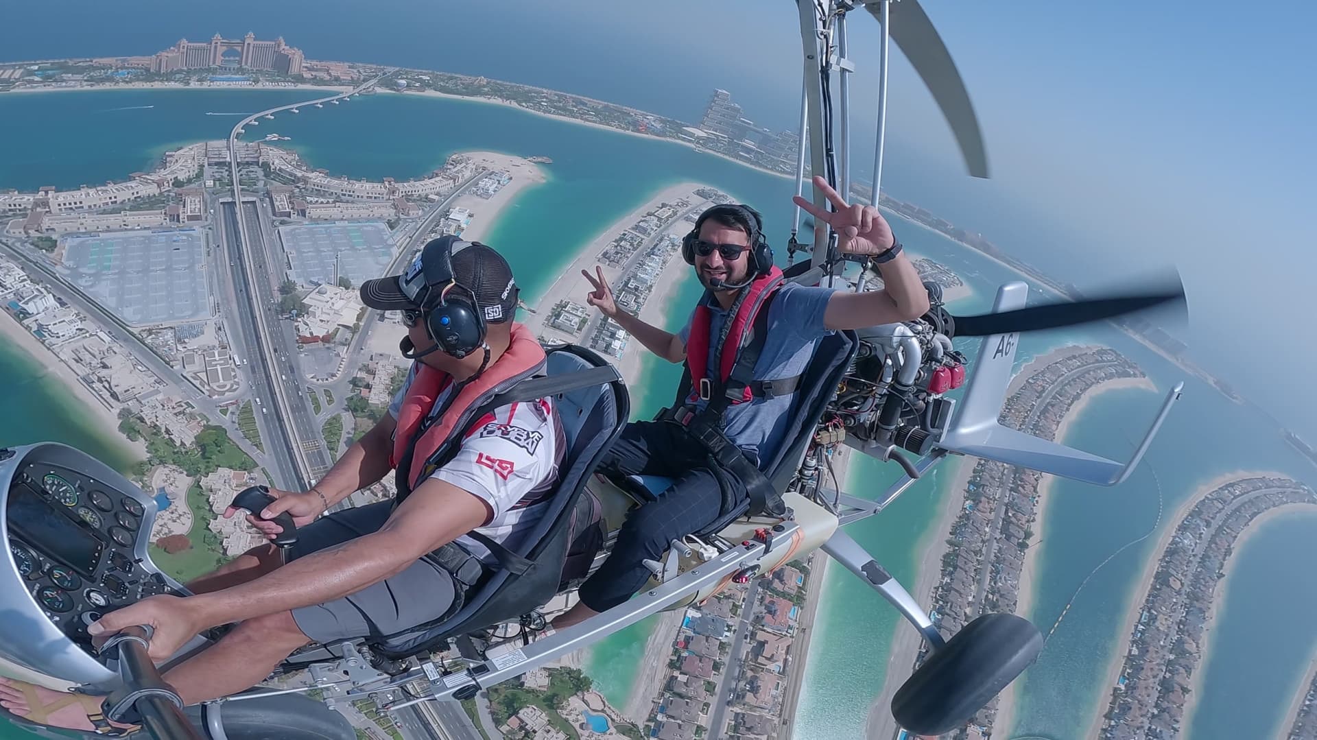 Gyrocopter Dubai Flight Experience - მთავარი სურათი