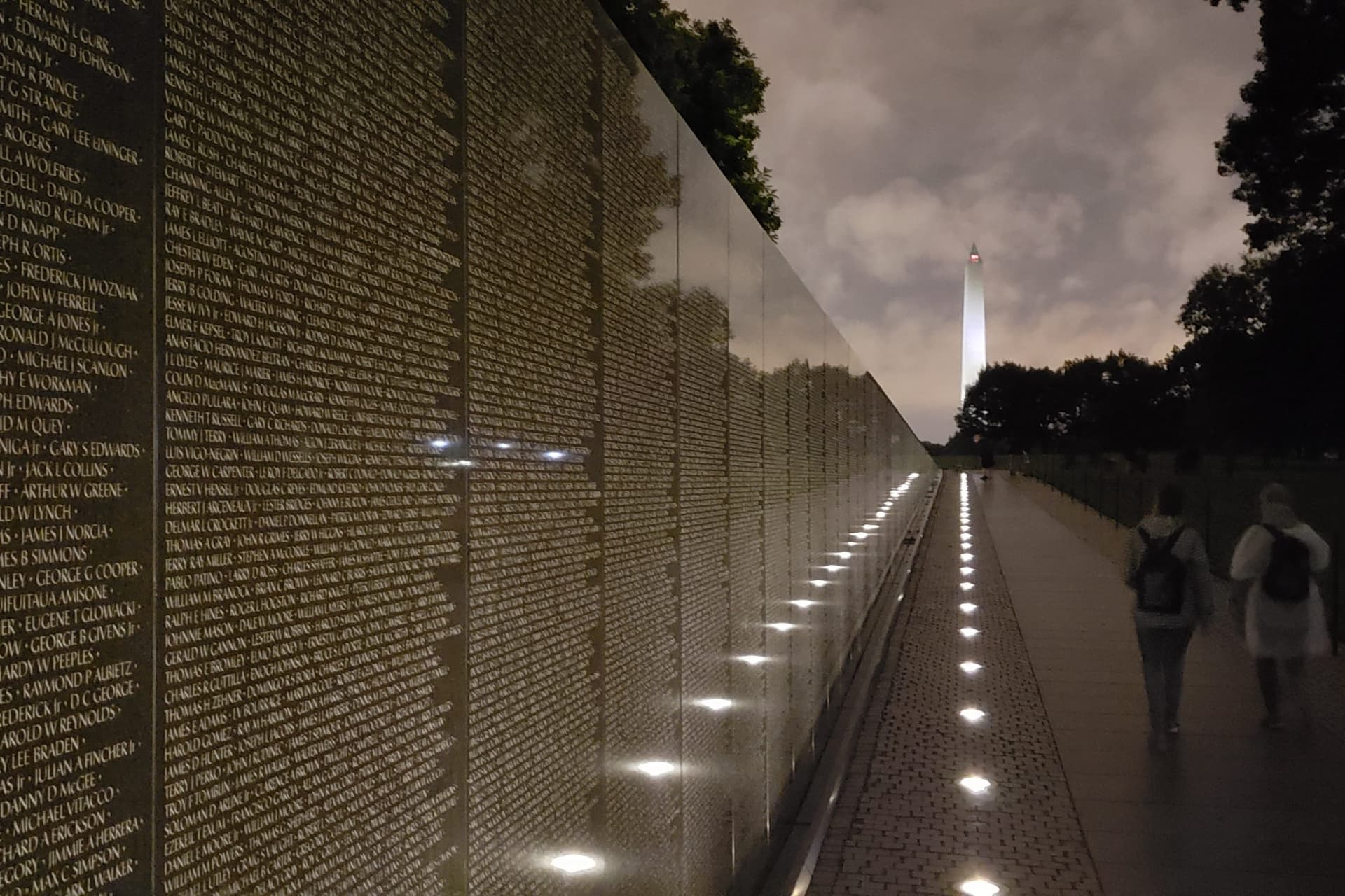 Washington DC Night Memorials Walking Tour with Skyline View - სურათი 7