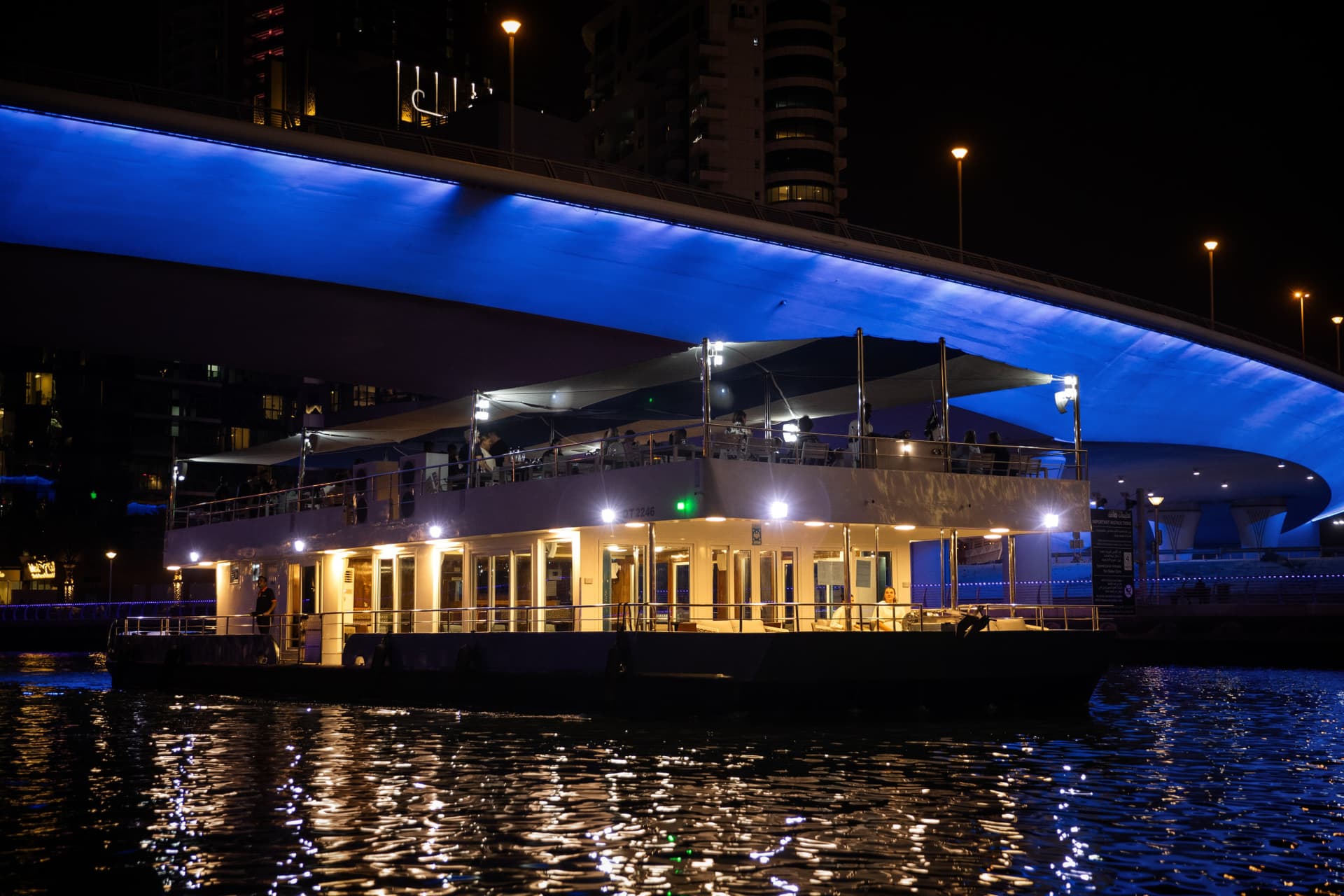 Alexandra Sea Lounge Dinner Cruise in Dubai Marina - სურათი 2