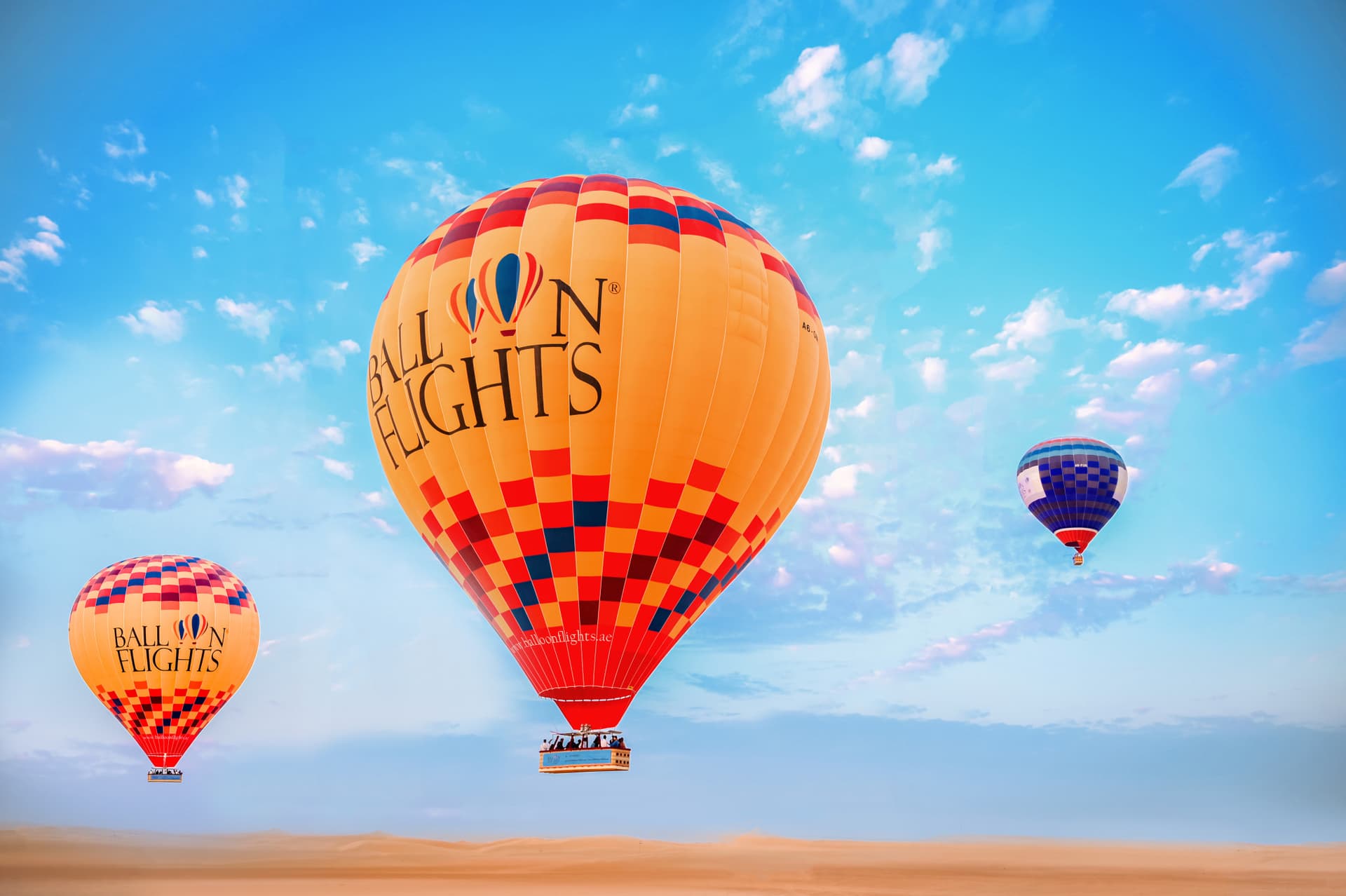 Dubai Hot Air Balloon Ride - სურათი 11