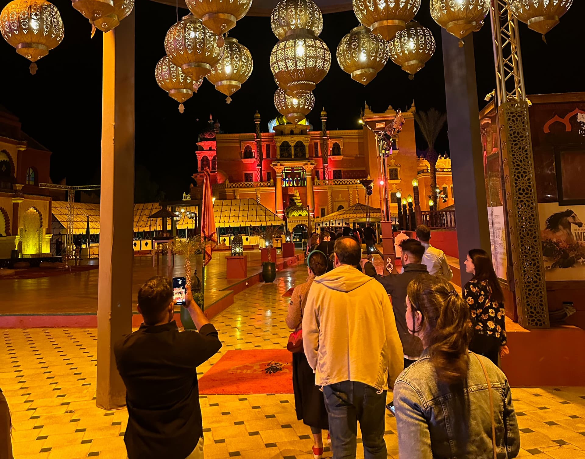 Fantasia 1001 Nights Dinner Show with Round Trip Transfers from Marrakech - სურათი 7