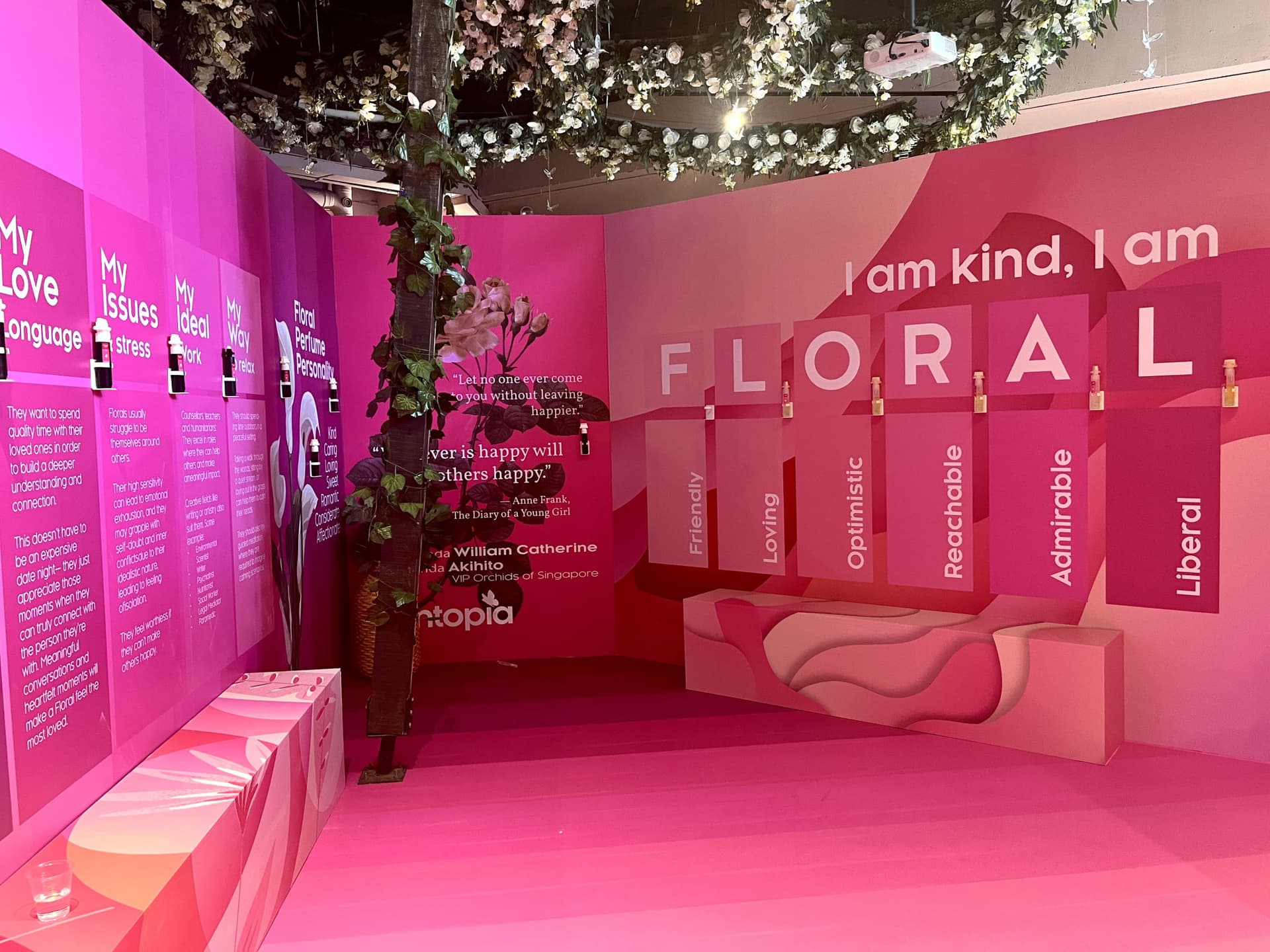 Scentopia Sentosa Perfume Making Workshop - სურათი 6