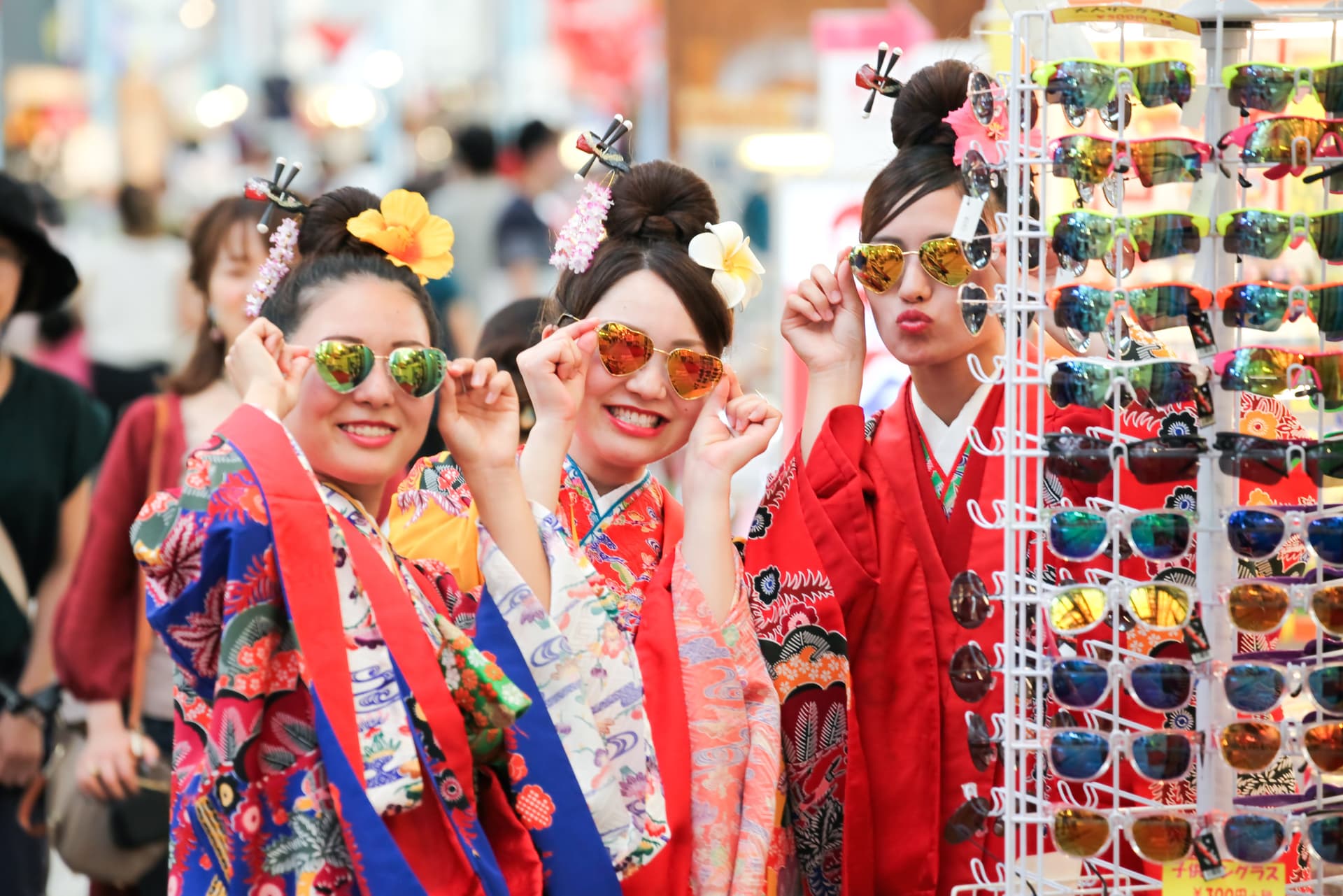 Kimono and Yukata Rental at Okinawa Chura Bijin Ryusou Studio - სურათი 2