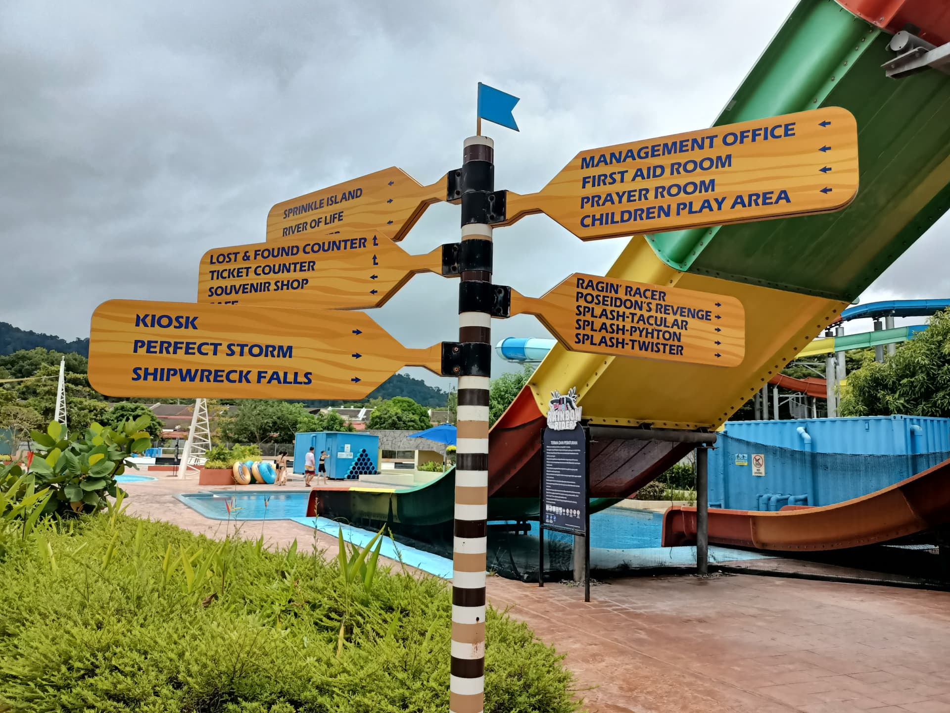Splash Out Langkawi Waterpark - სურათი 11