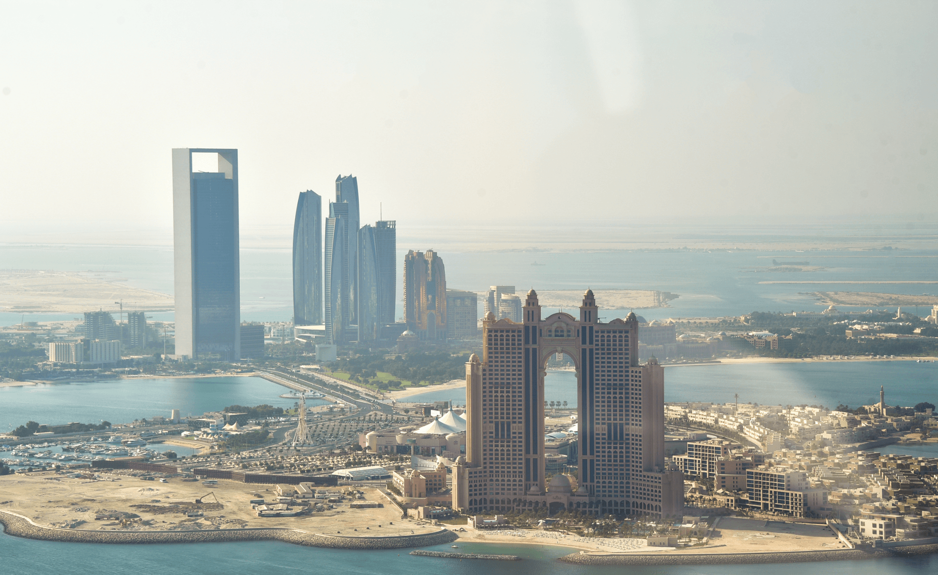 Abu Dhabi Helicopter Tour - მთავარი სურათი