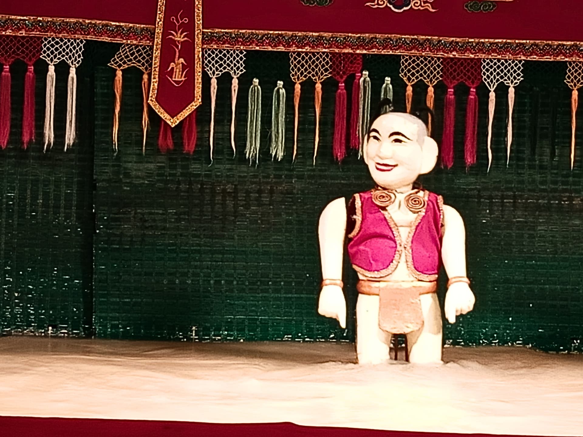 Golden Dragon Water Puppet Show - სურათი 7