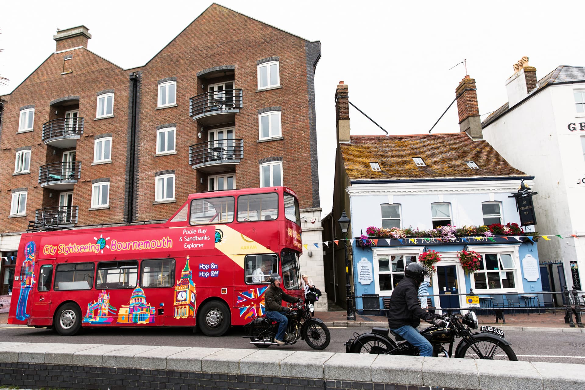 City Sightseeing Bournemouth Hop-on Hop-off Bus Tour - მთავარი სურათი